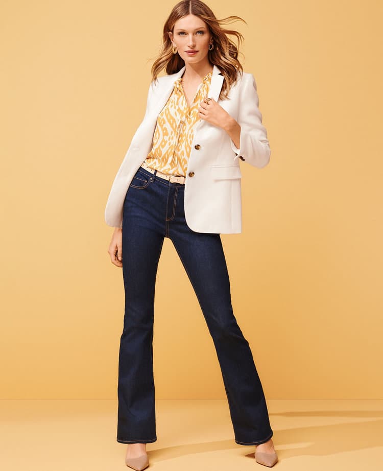 Mid Rise Boot Cut Jeans in Rinse Wash - image 1