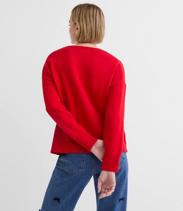 V-Neck Relaxed Everyday Sweater - image 3
