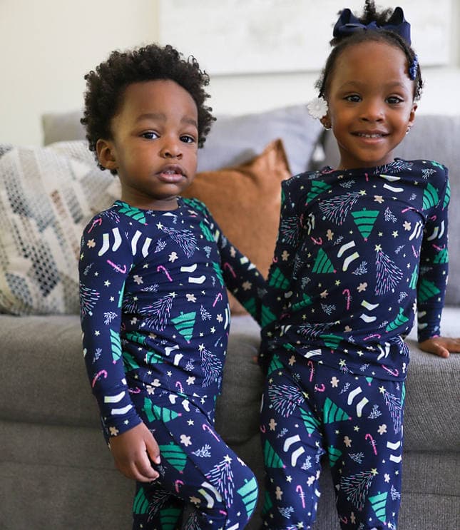 Posh Peanut Holiday Tree Long Sleeve Basic Pajama Set - image 4