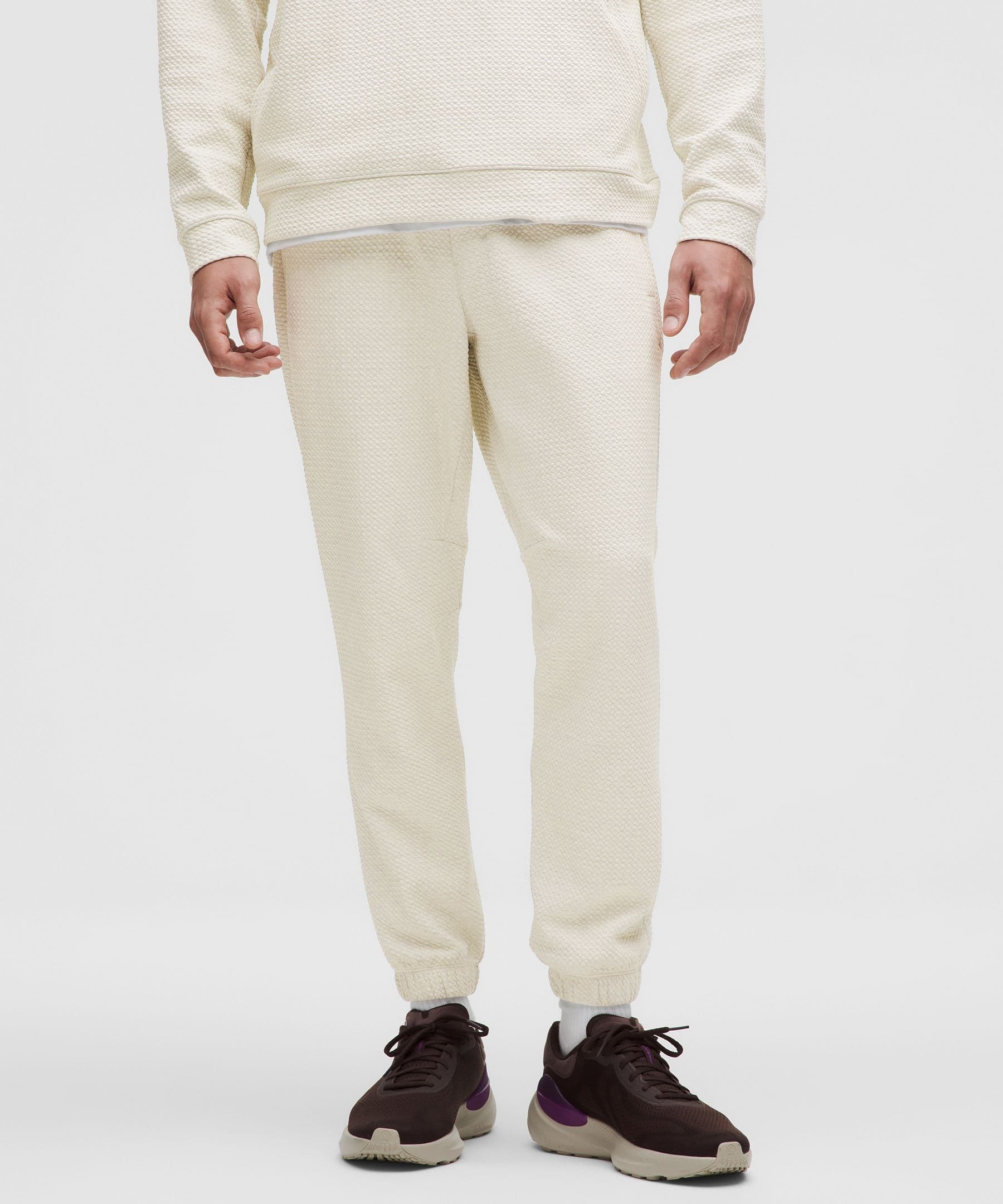 Ease The Day Jogger *Regular - image 1