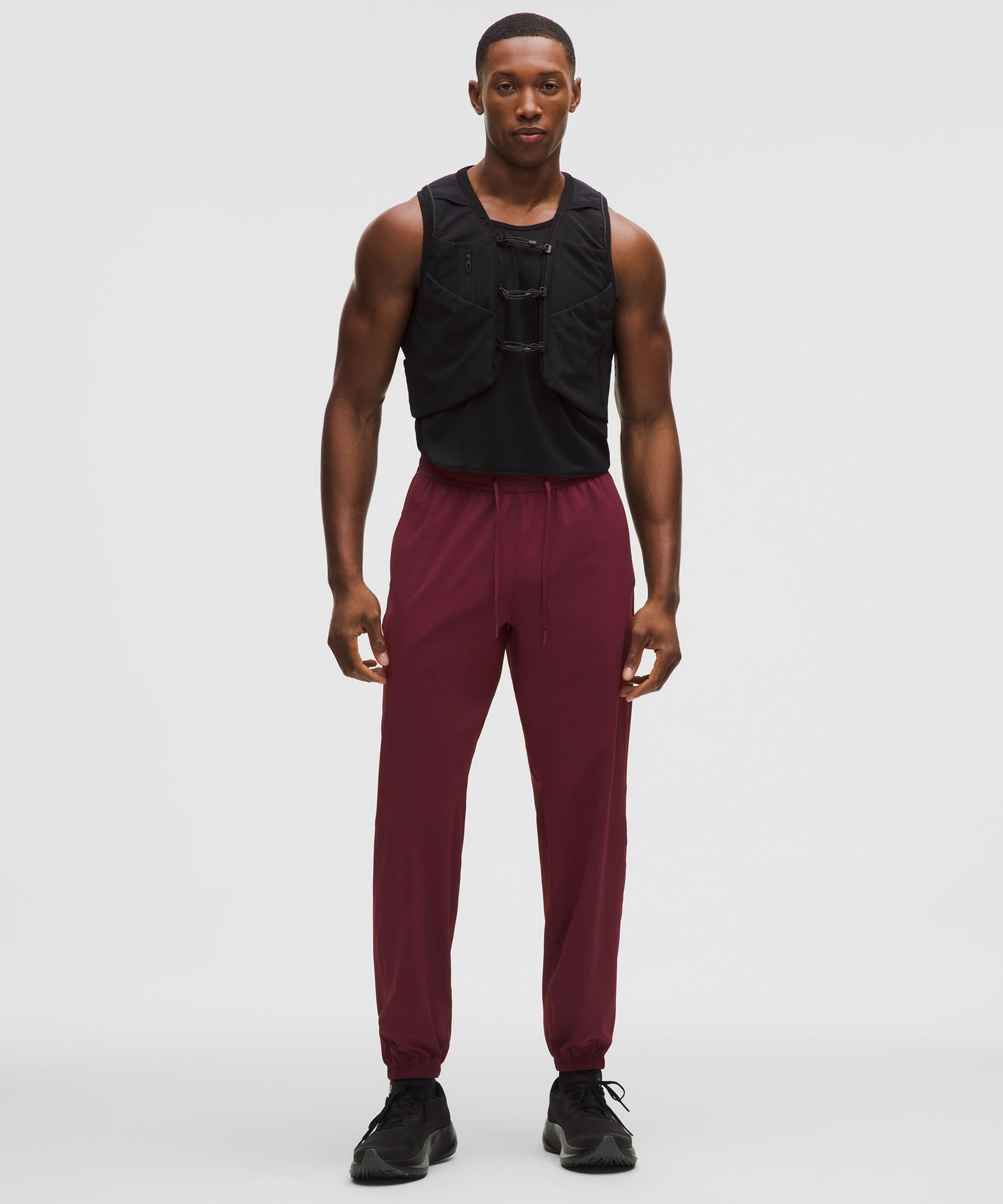 Perforated Running Pant *Regular - image 2
