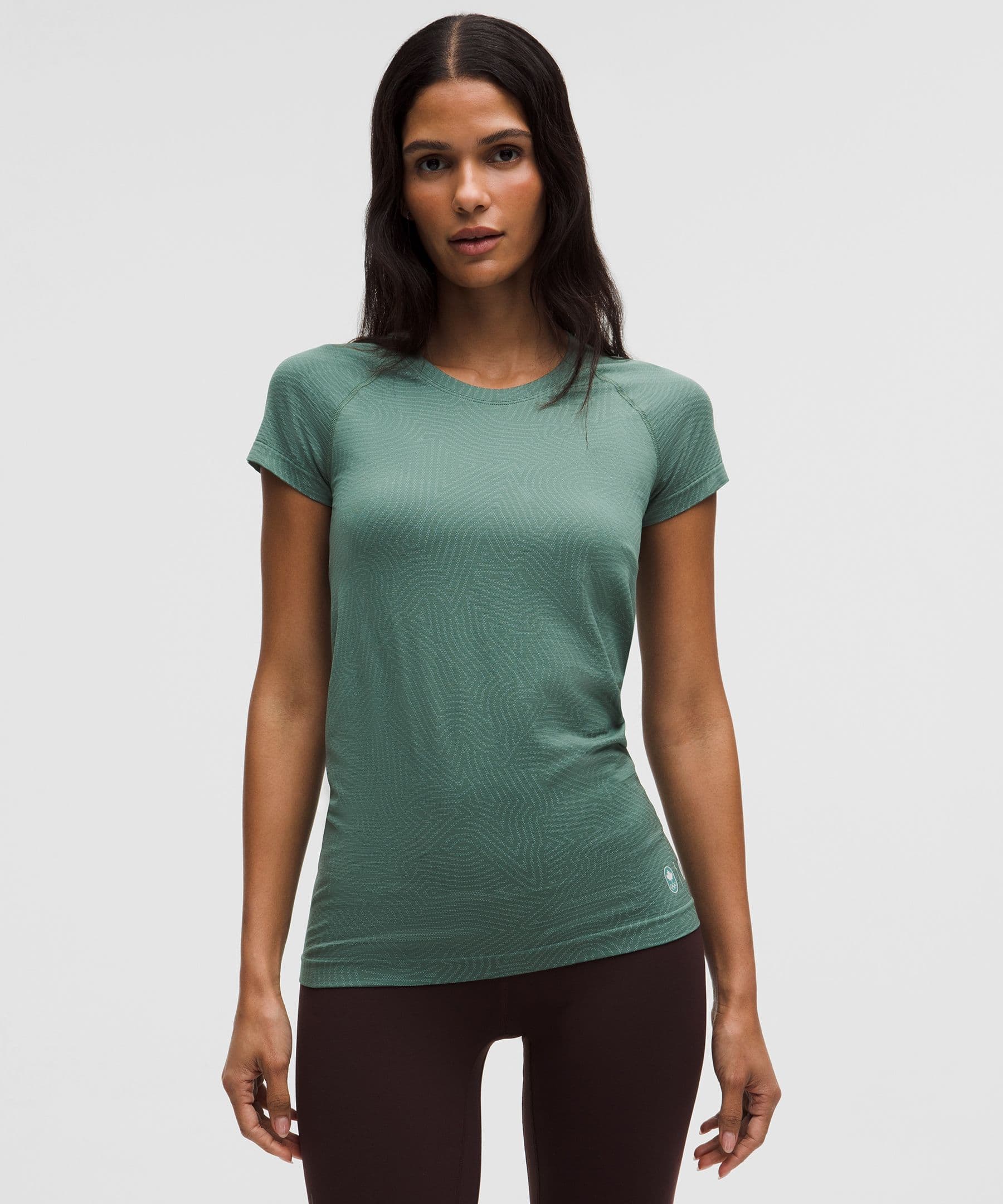 Team Canada Swiftly Tech Short-Sleeve Shirt 2.0 *COC Logo - image 2