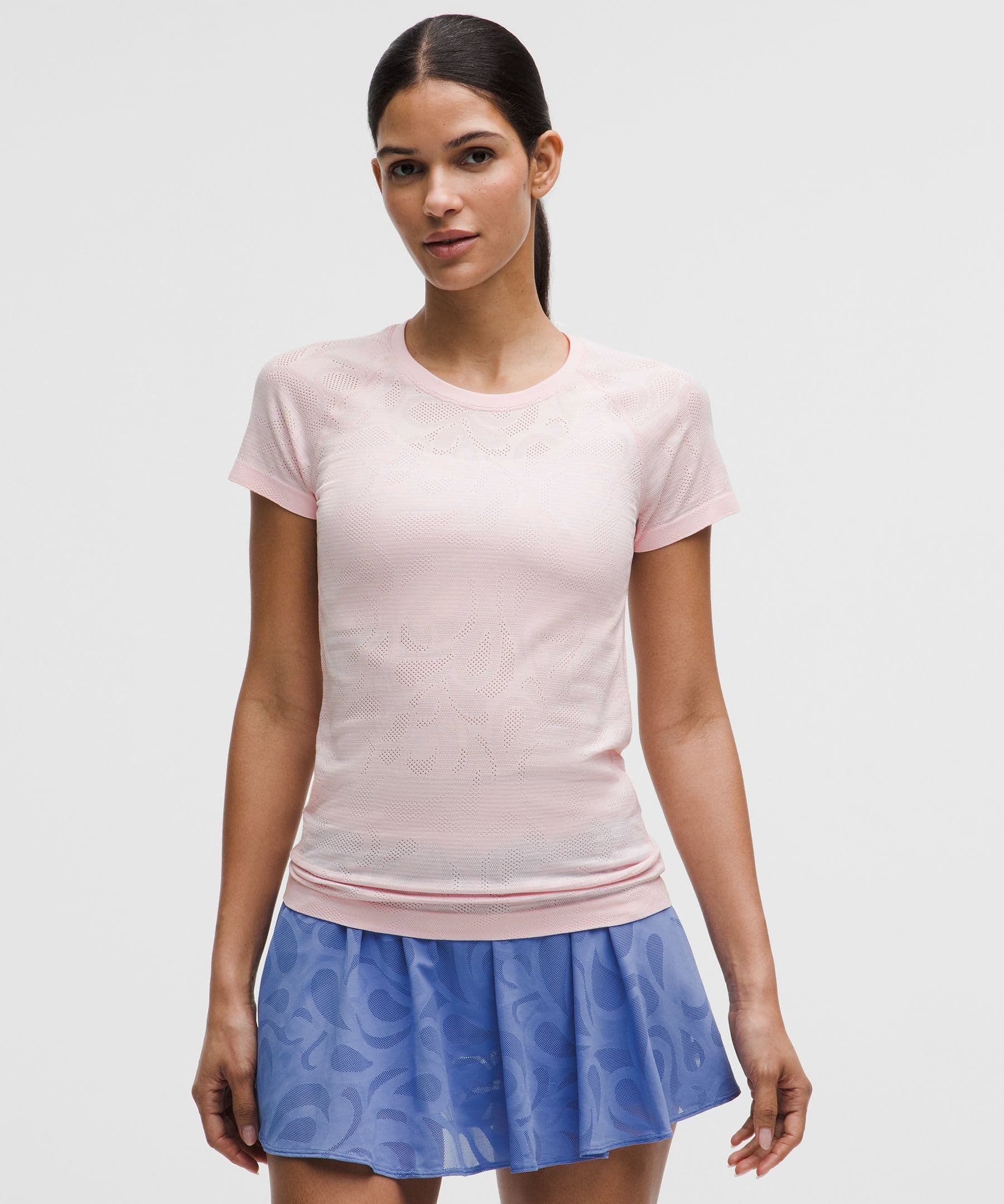 Swiftly Tech Short-Sleeve Shirt 2.0 Hip Length *Paisley