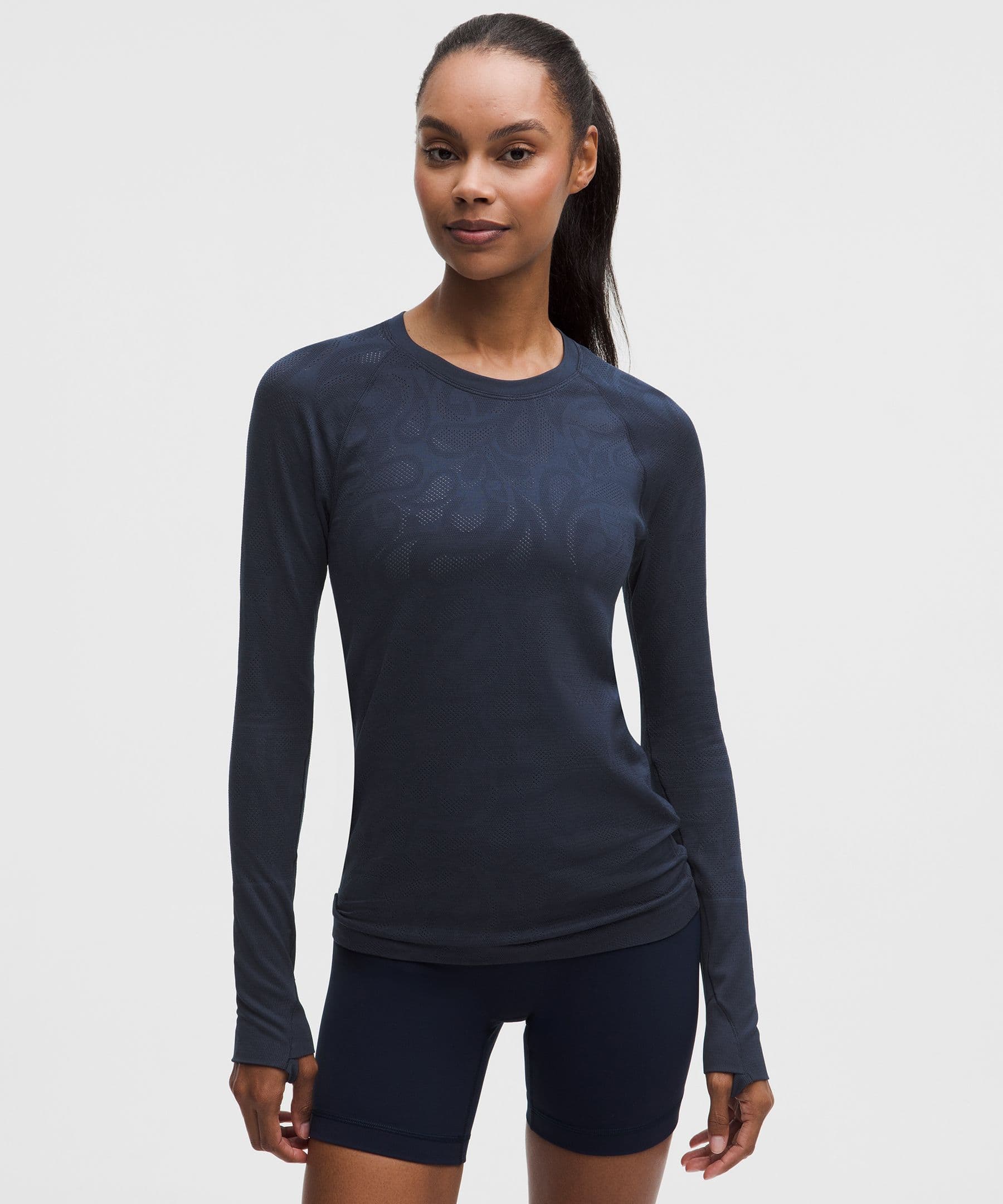 Swiftly Tech Long-Sleeve Shirt 2.0 Hip Length *Paisley