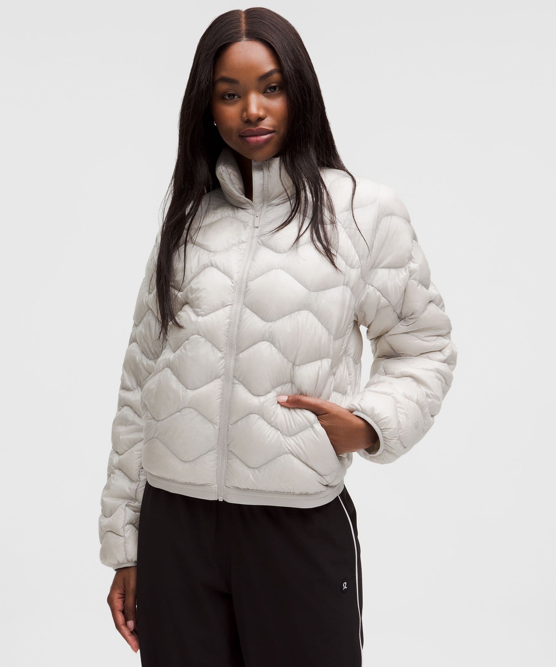 Featherweight 900-Down-Fill Quilted Jacket - image 1