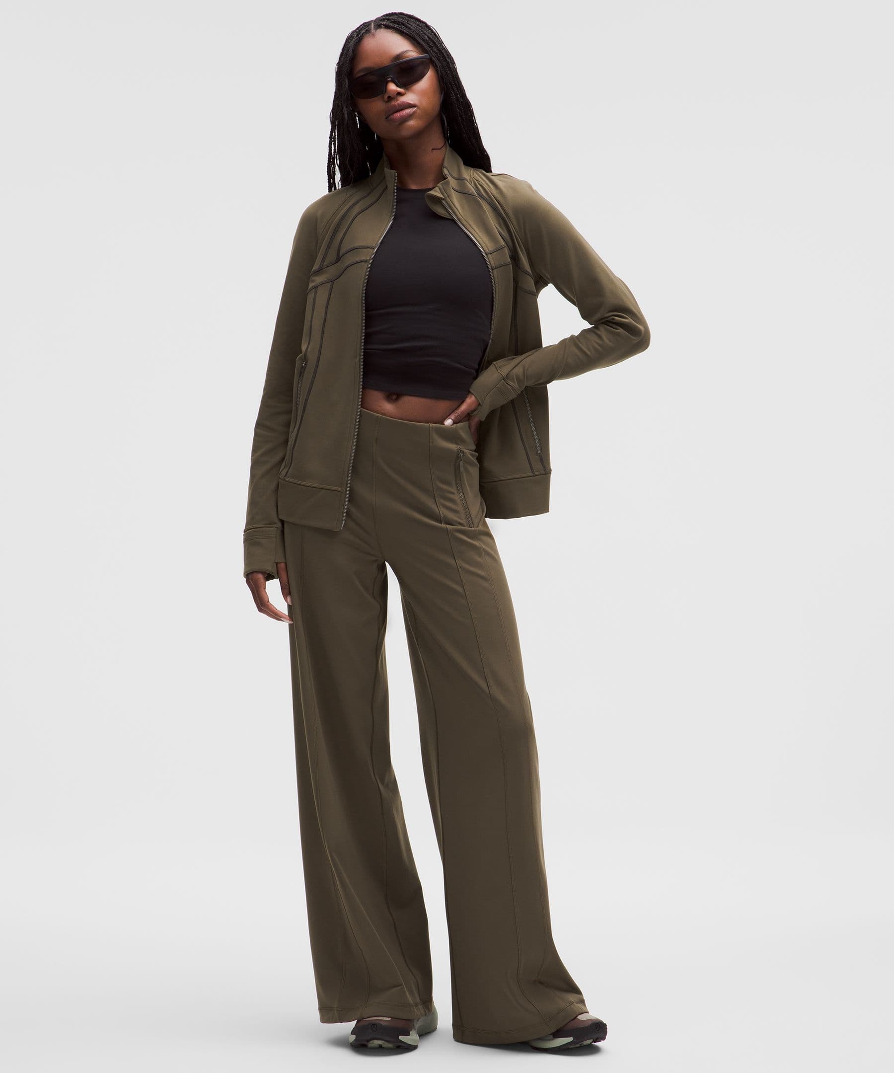 Define High-Rise Wide-Leg Pant *Luon - image 2