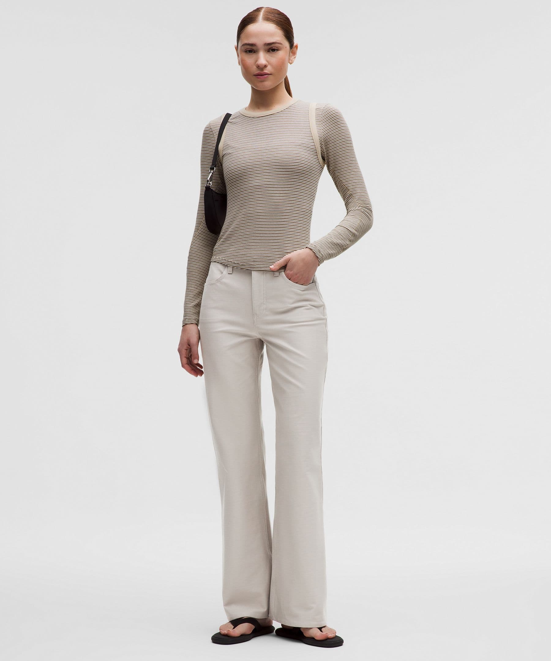 EasyFive High-Rise Subtle-Flare Pant *Short - image 4