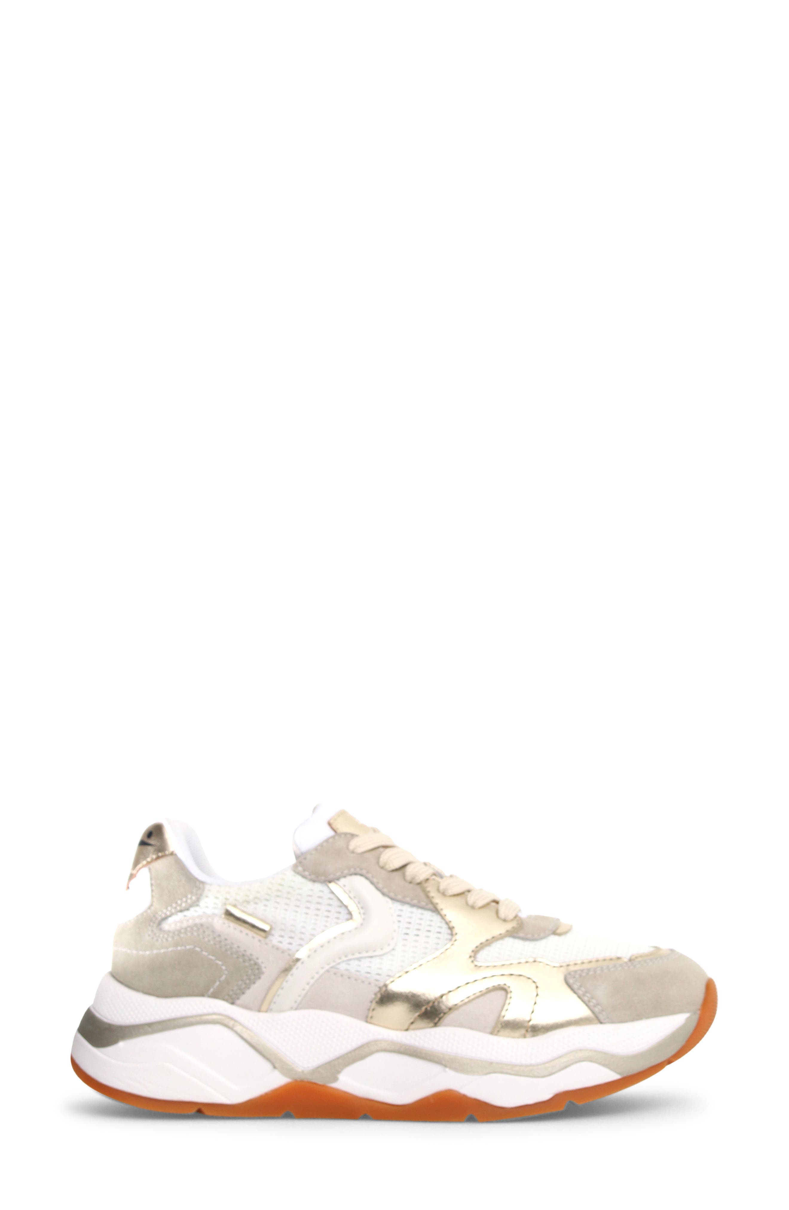 Club119 Sneaker - image 1