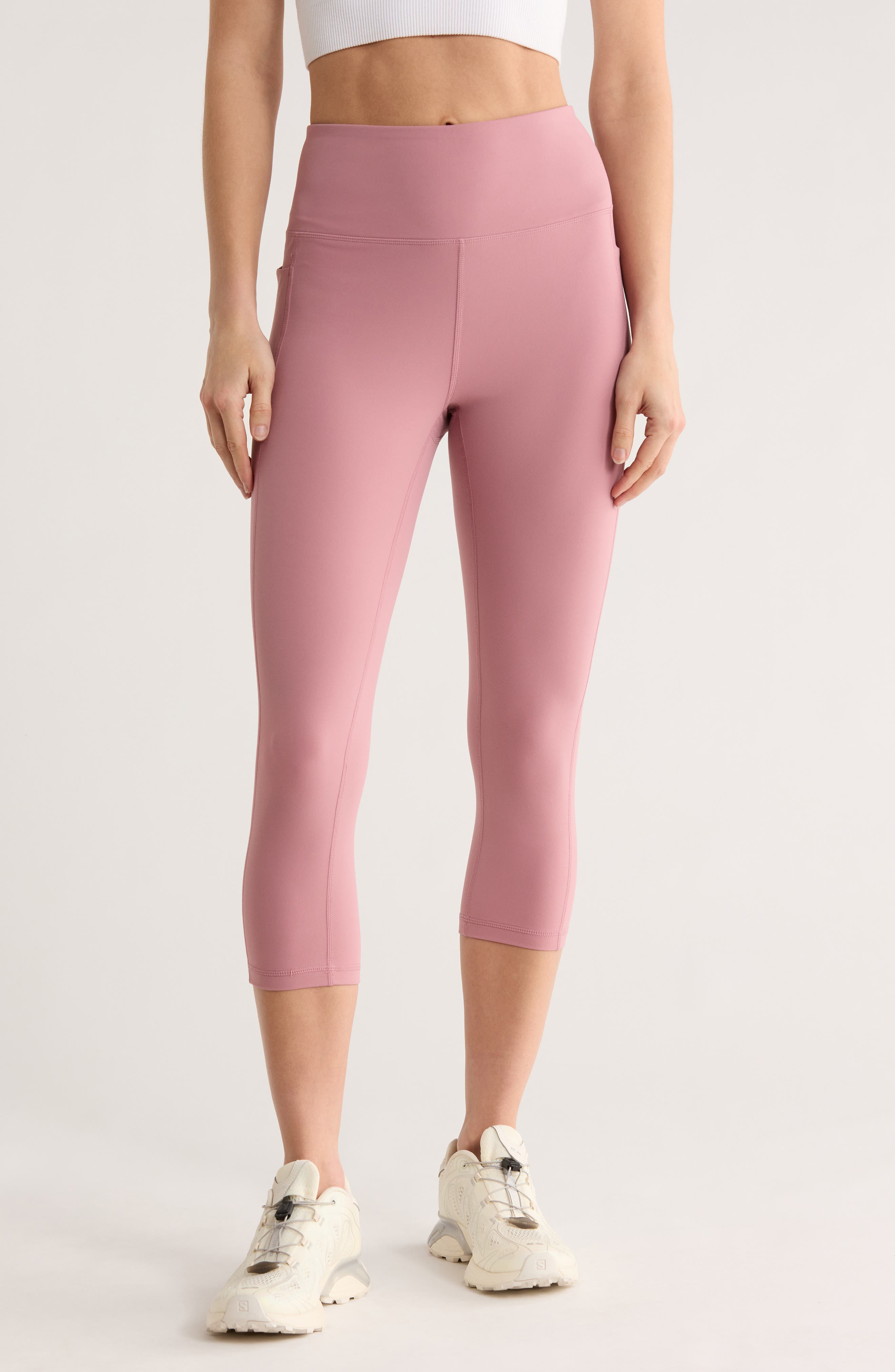 Perform High Waist Pocket 2.0 Crop Leggings - image 1