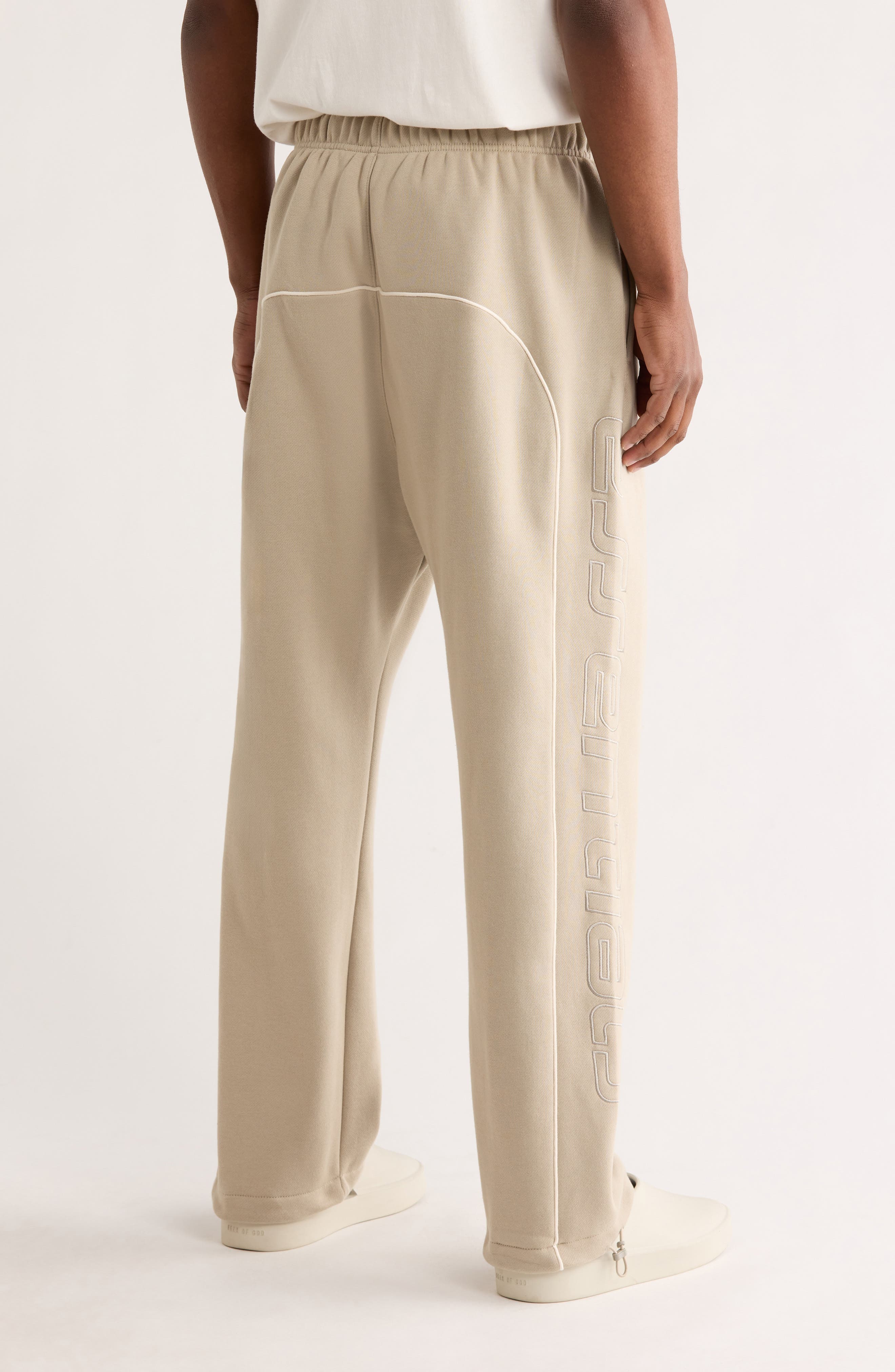 Active Trace Relaxed Sweatpants - image 2