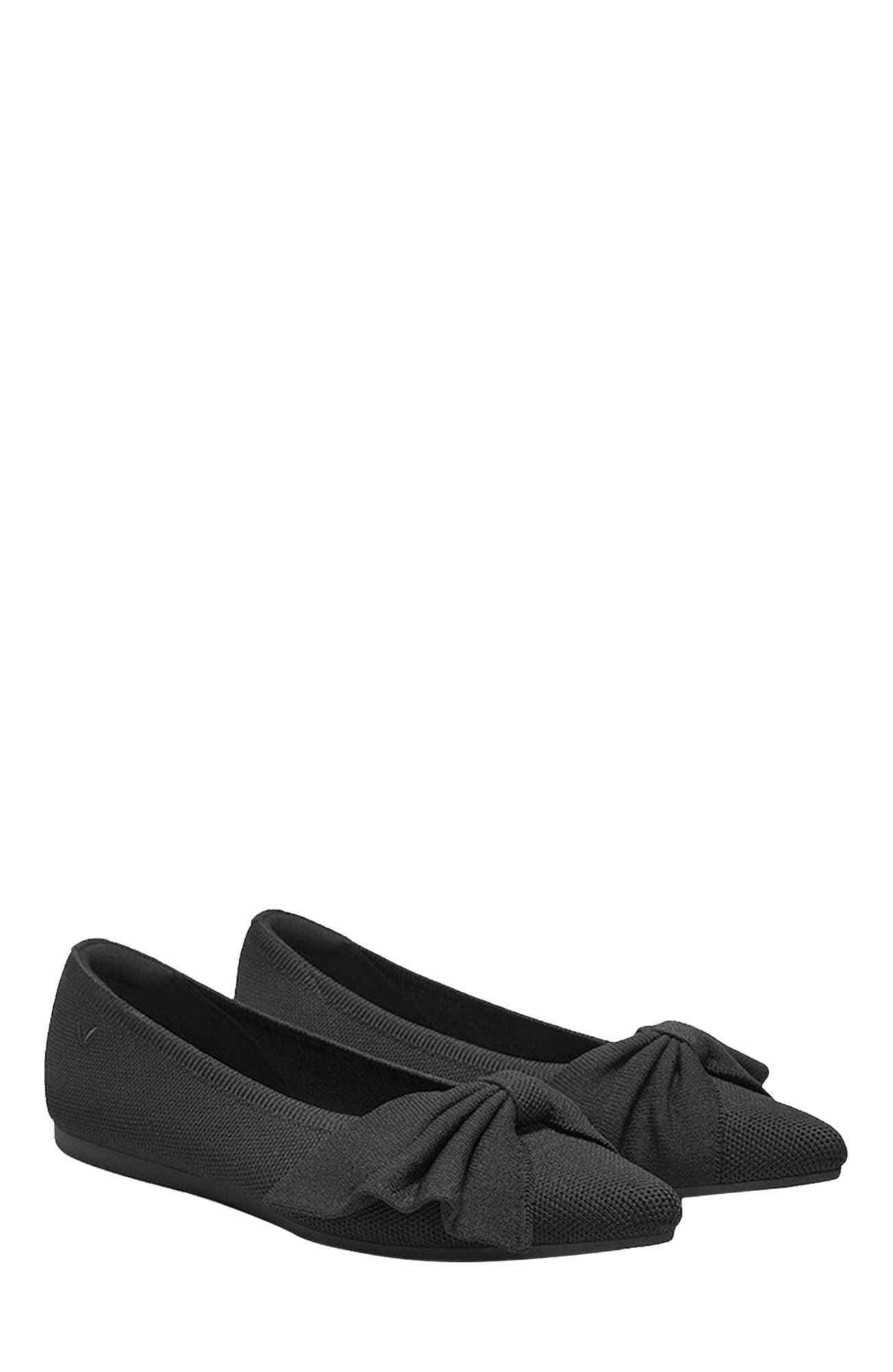 Pointed-Toe Bow Flats