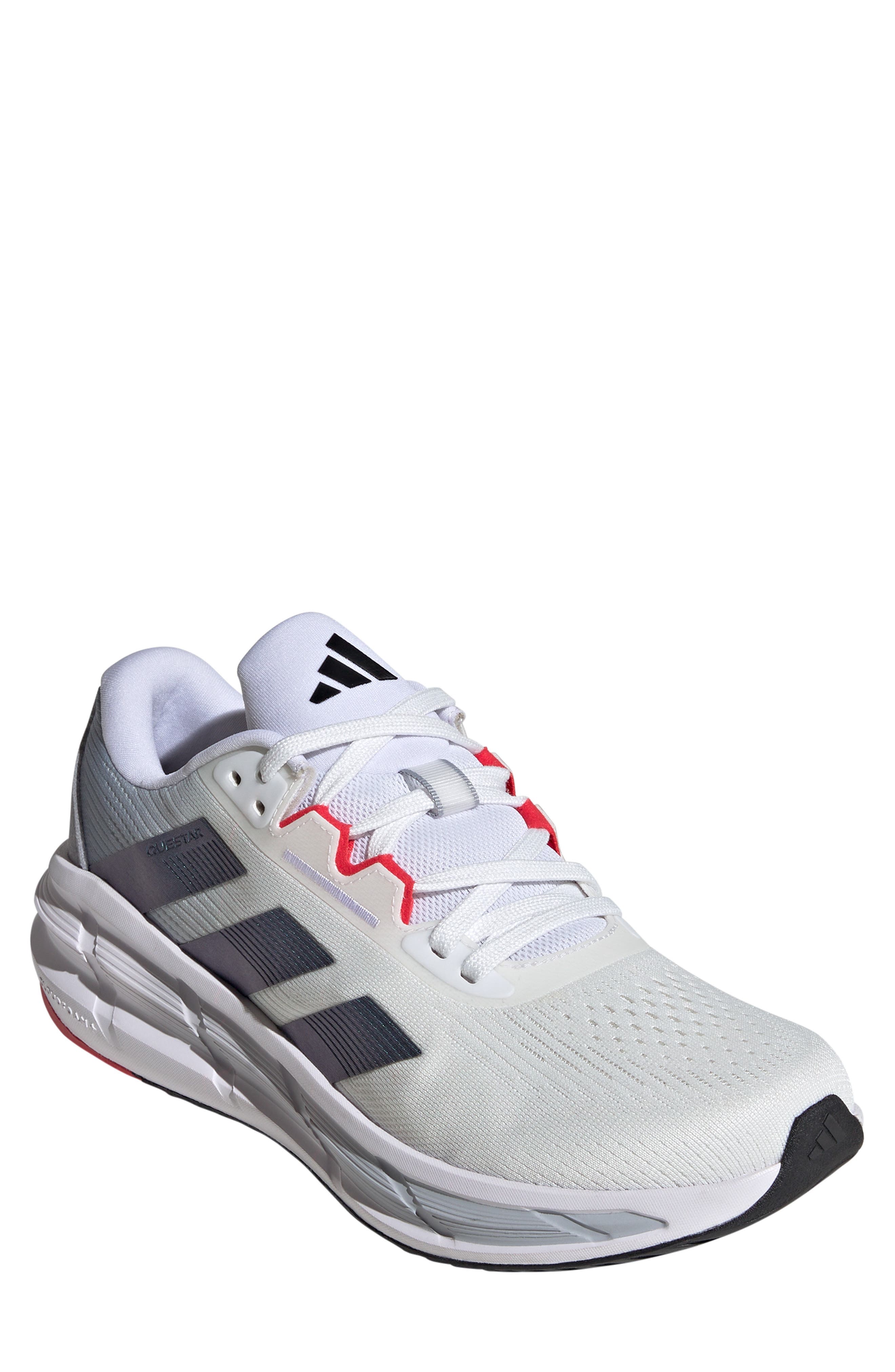 Questar 3 Running Shoe - image 1