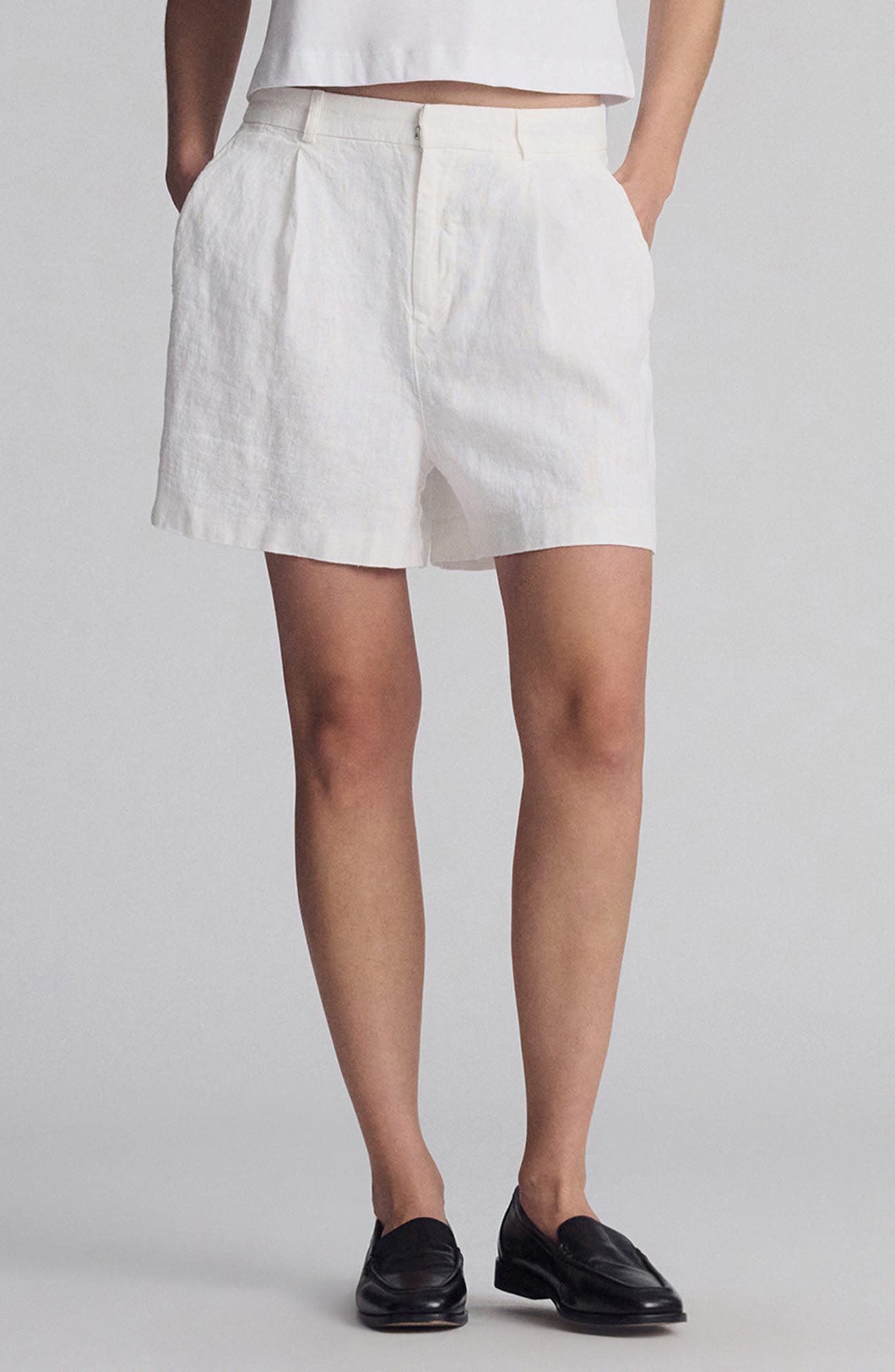 Woven Linen Shorts - image 1