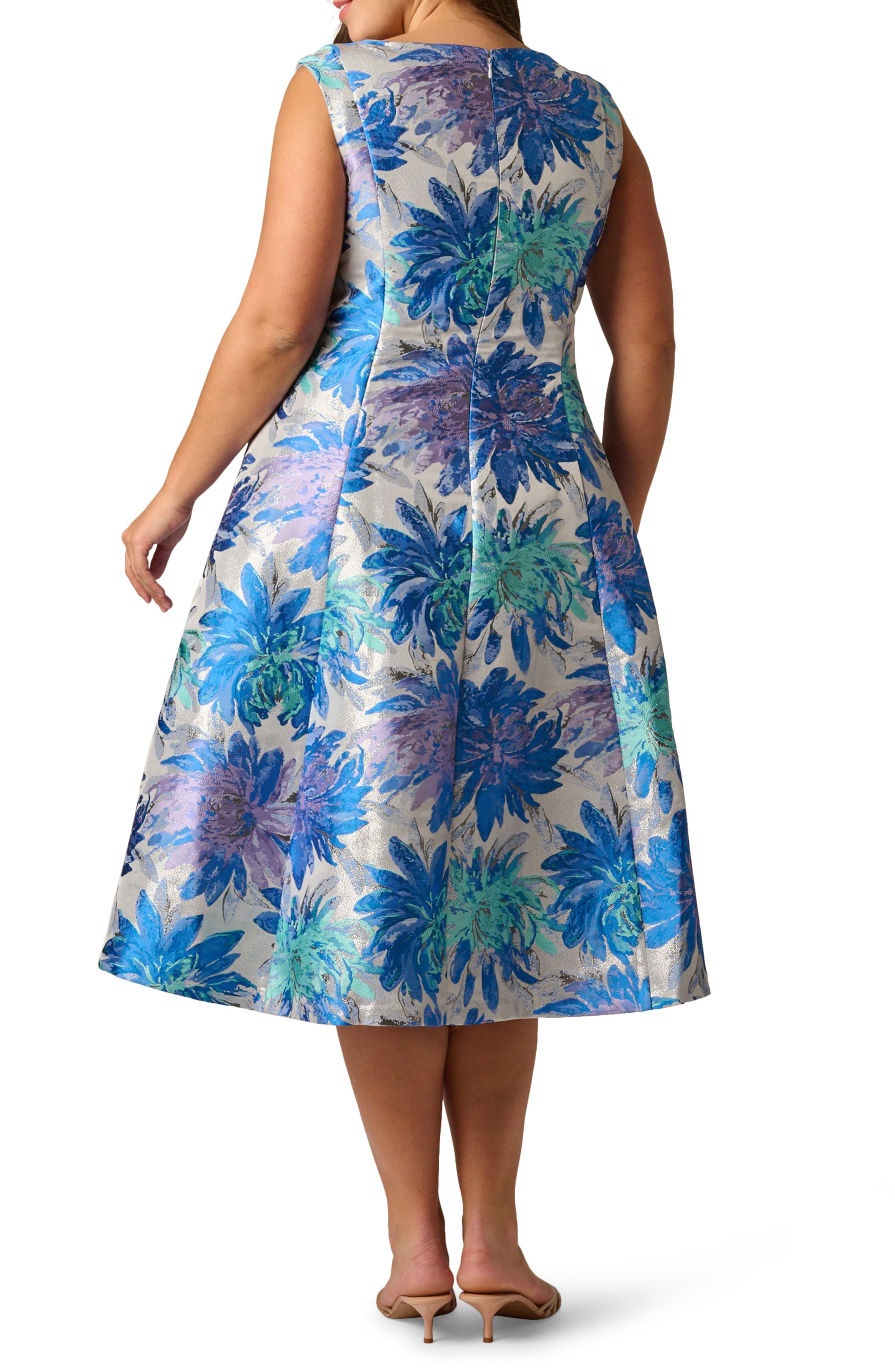 Metallic Jacquard Sleeveless Midi Dress - image 2