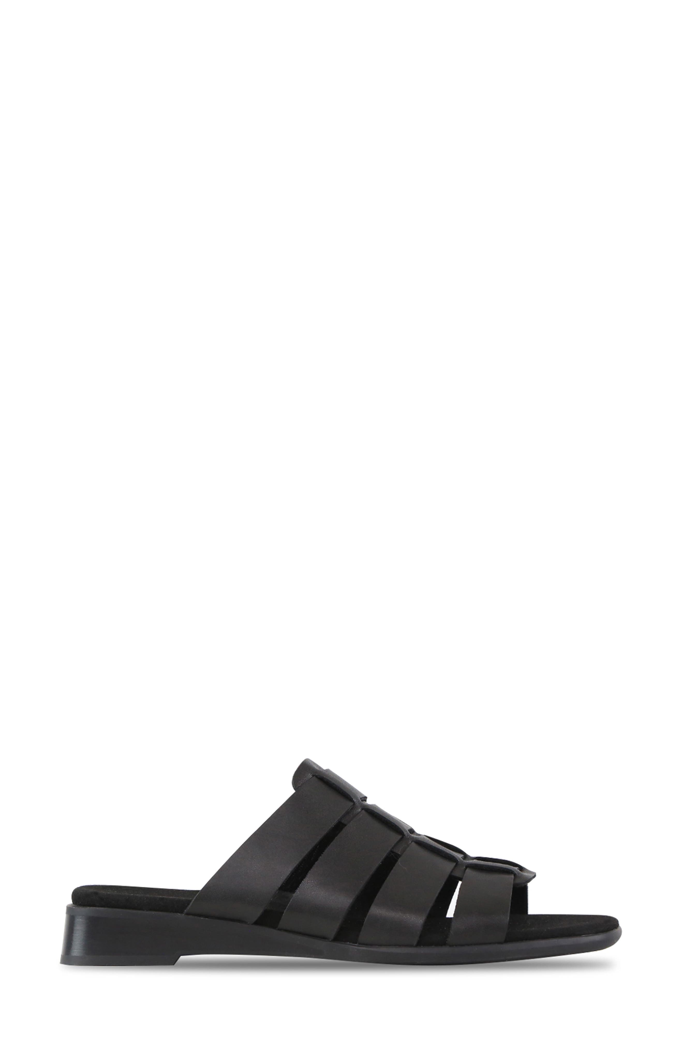 Carrera Sandal - image 2