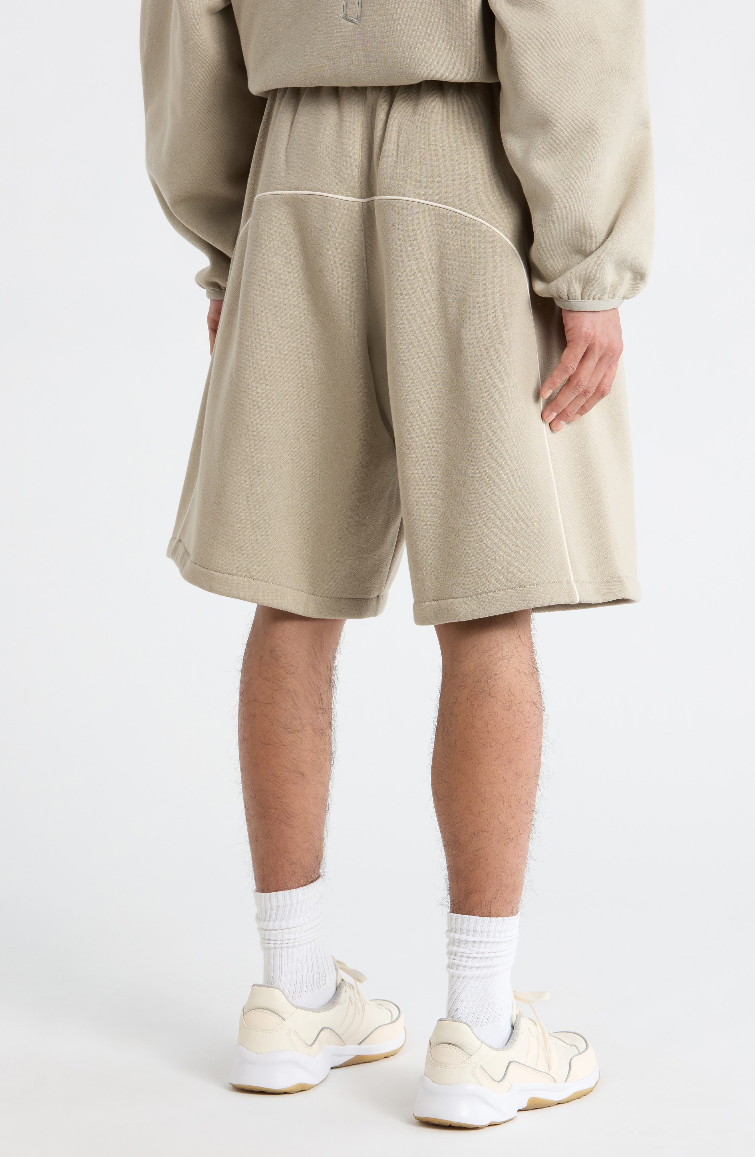 Active Trace Relaxed Fit Drawtring Shorts - image 2