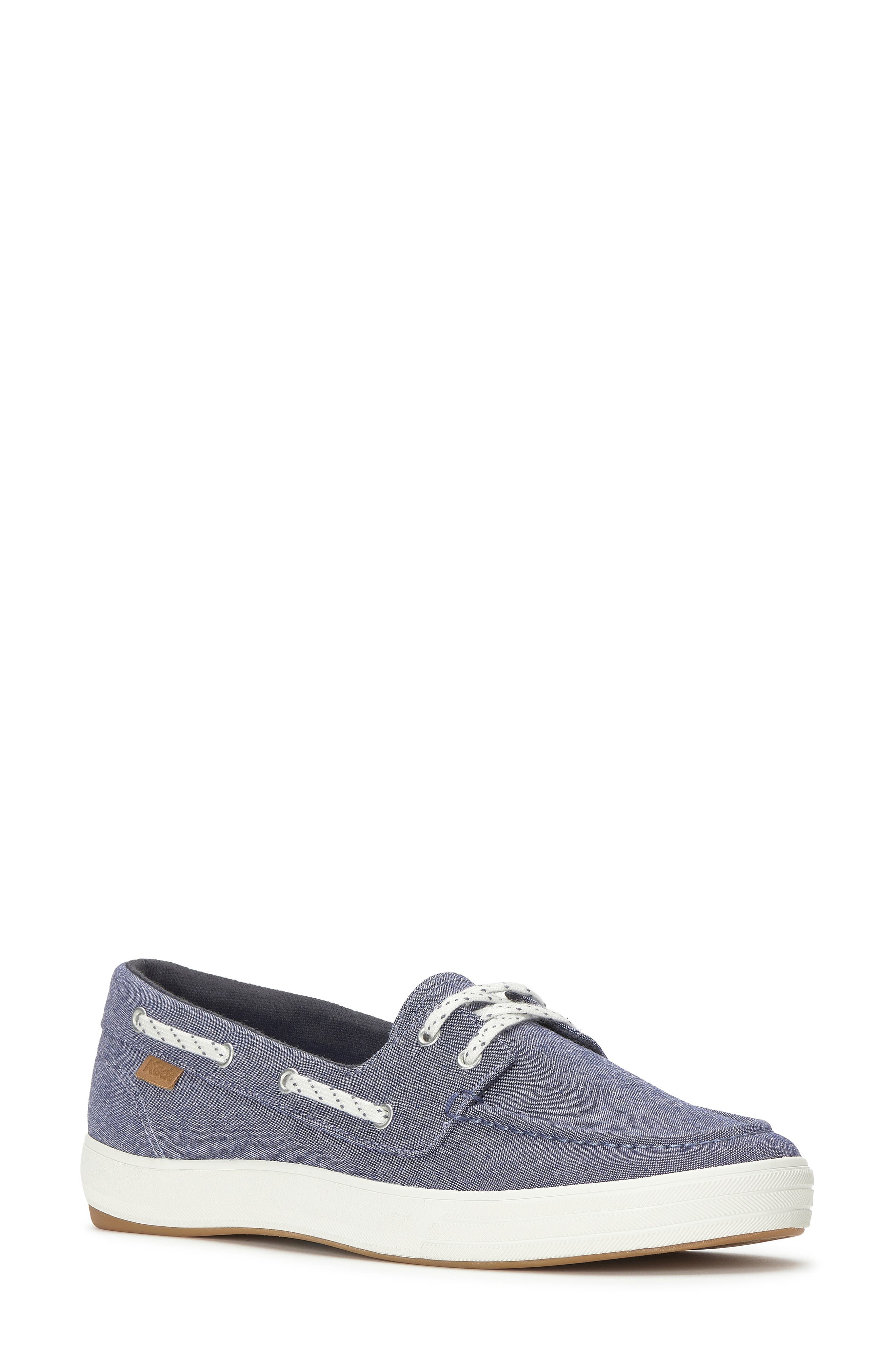 Center II Boat Shoe - image 1