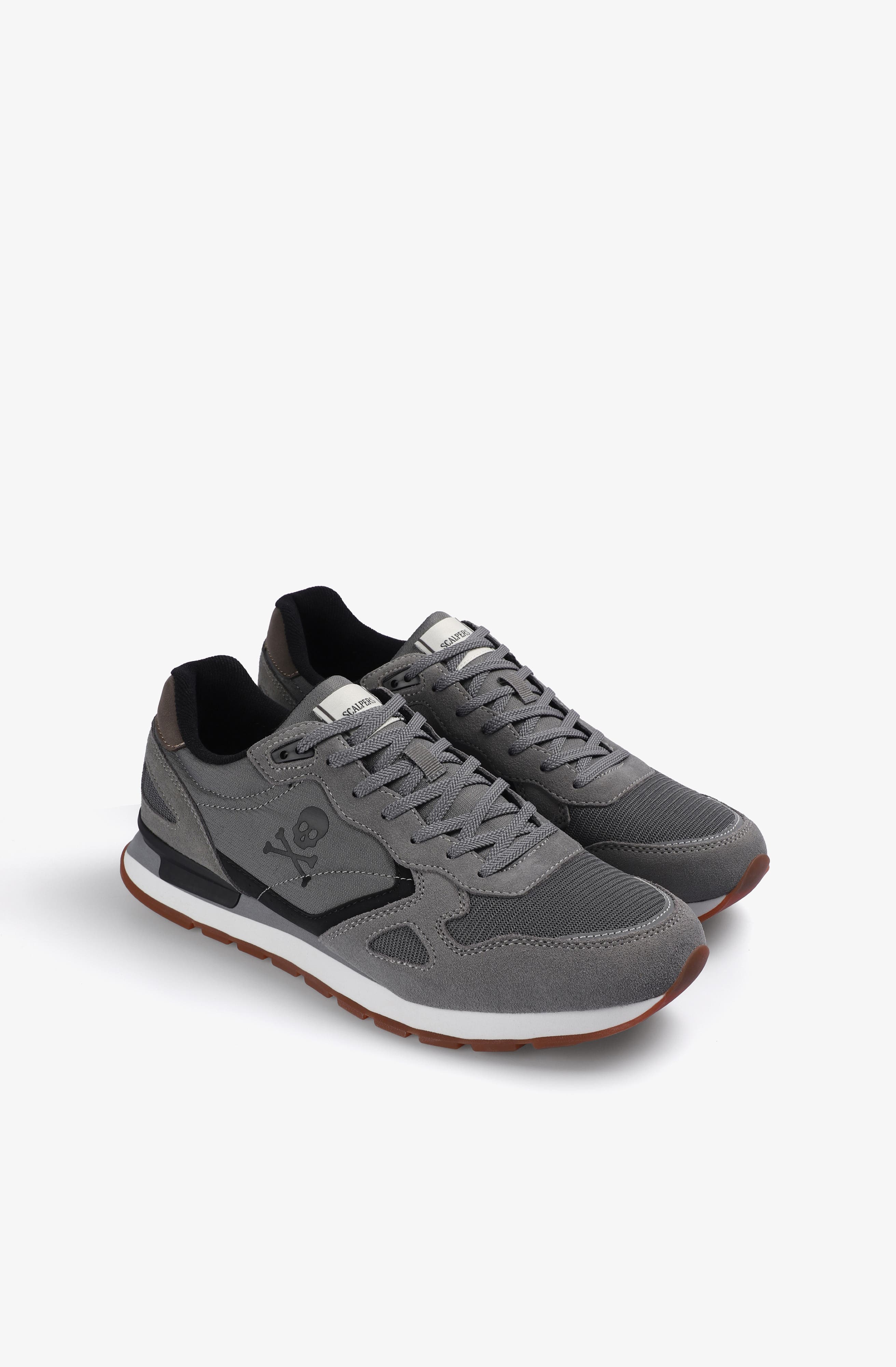 Nubryan Sneakers - image 4