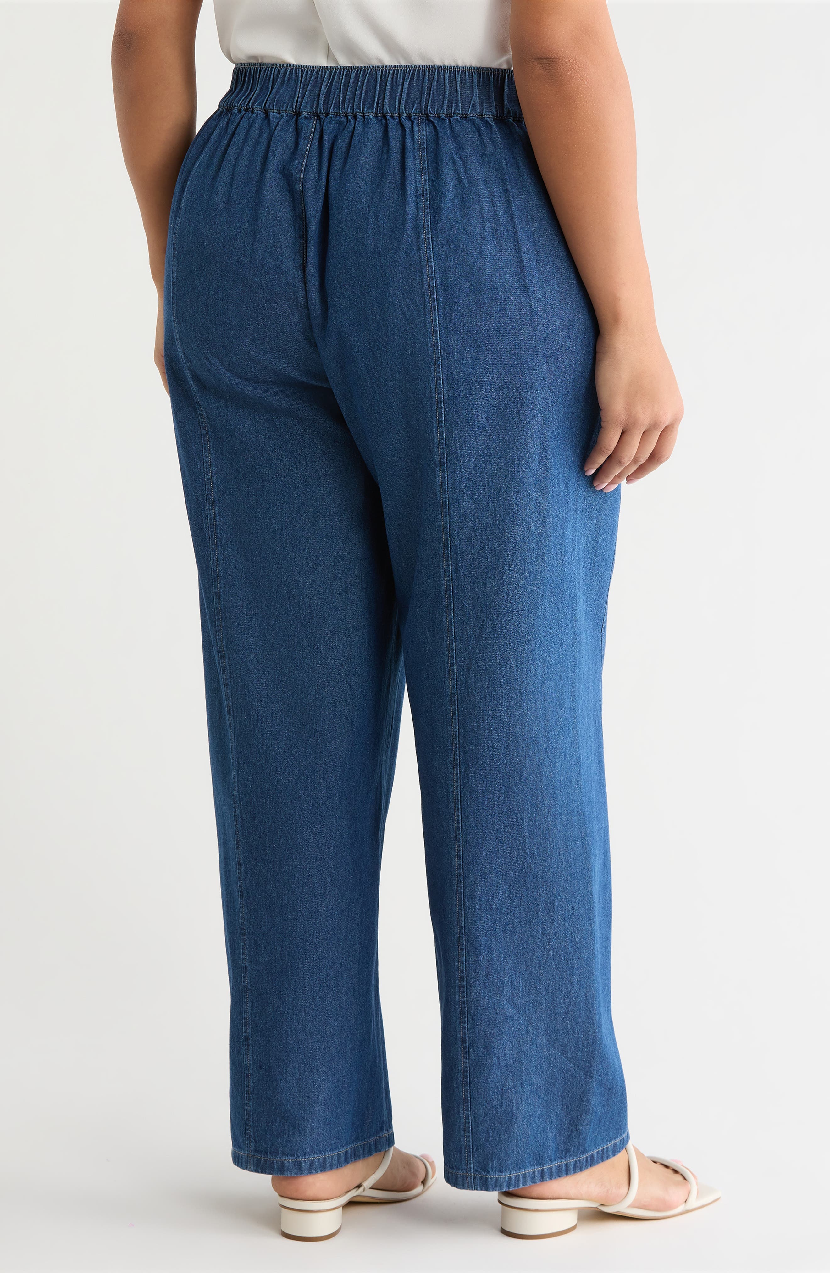 Curved Seam Ankle Jeans - image 2