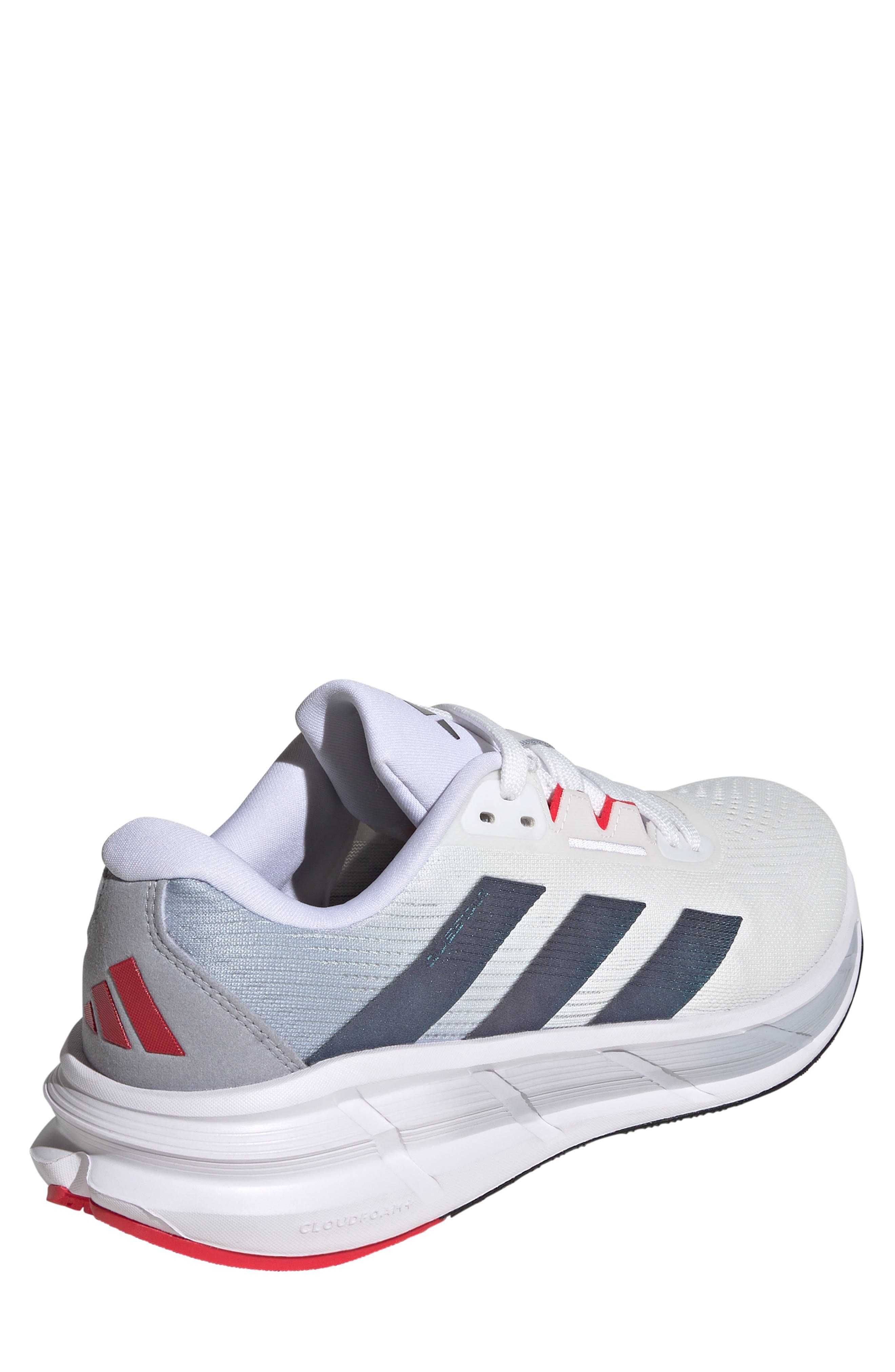 Questar 3 Running Shoe - image 2