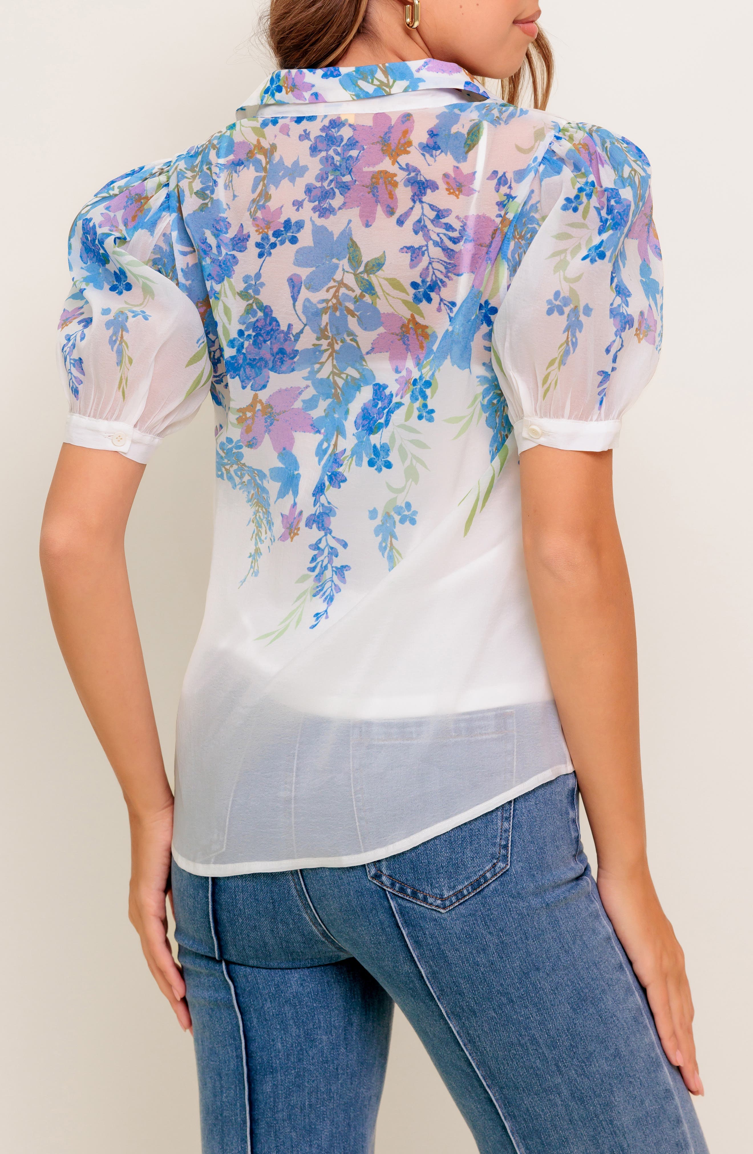 Short Sleeve Woven Top - image 2