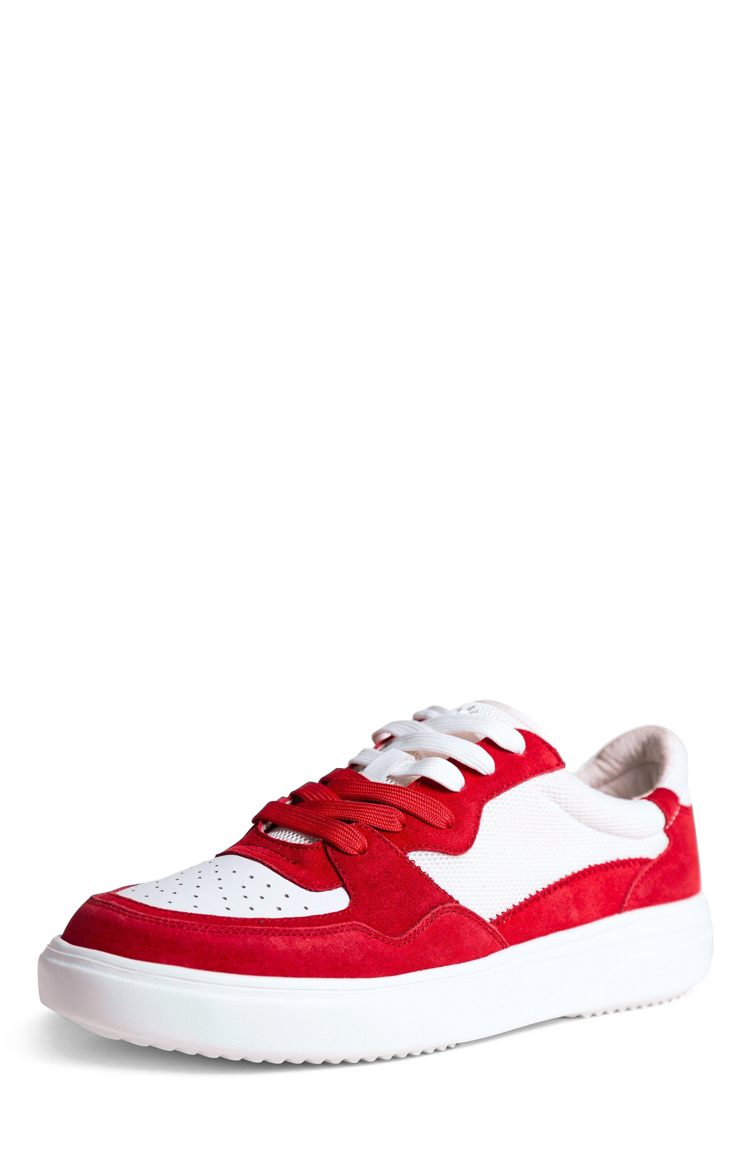Court 2.0 Sneaker - image 4