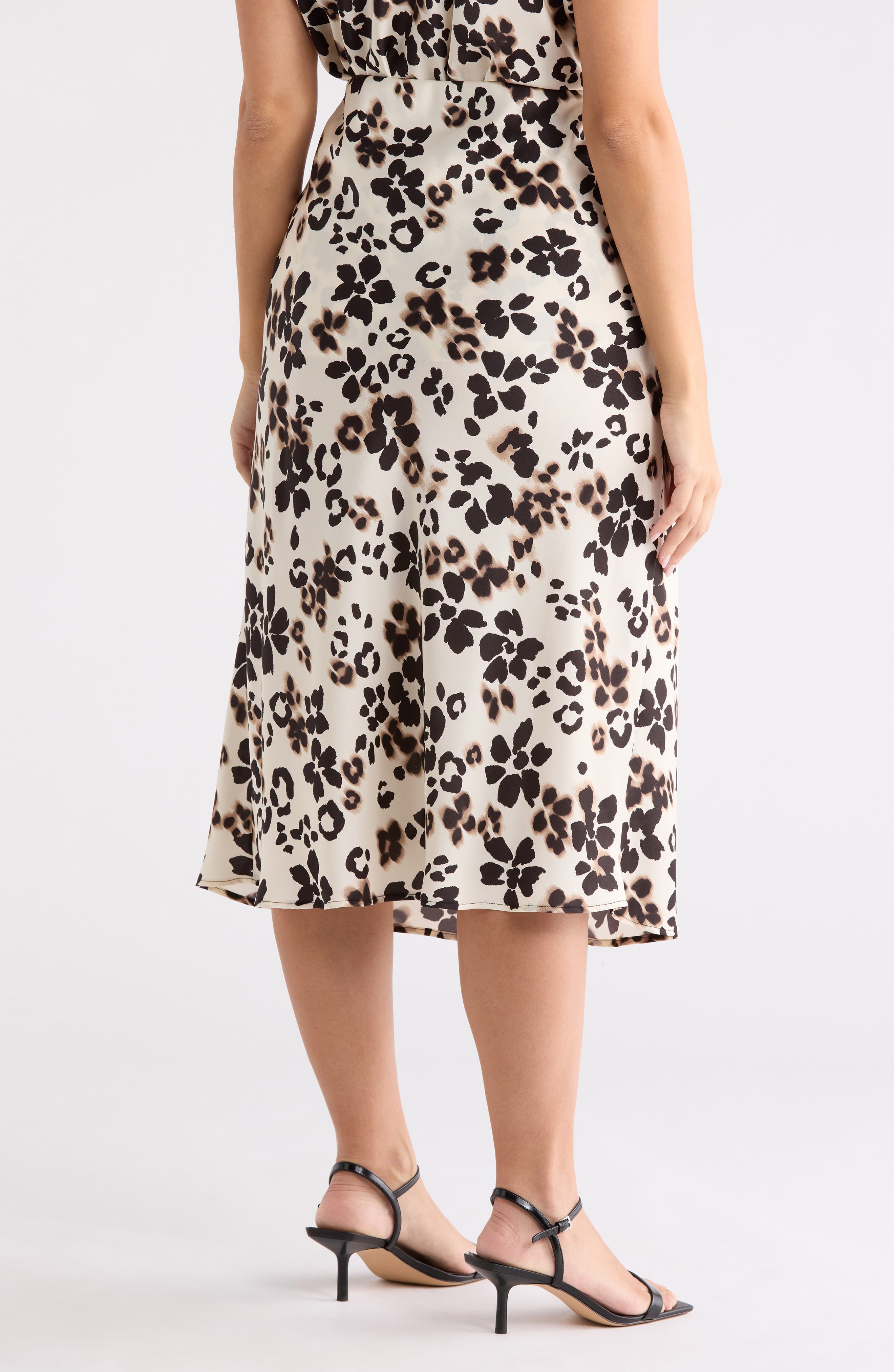 Floral Satin Midi Skirt - image 4