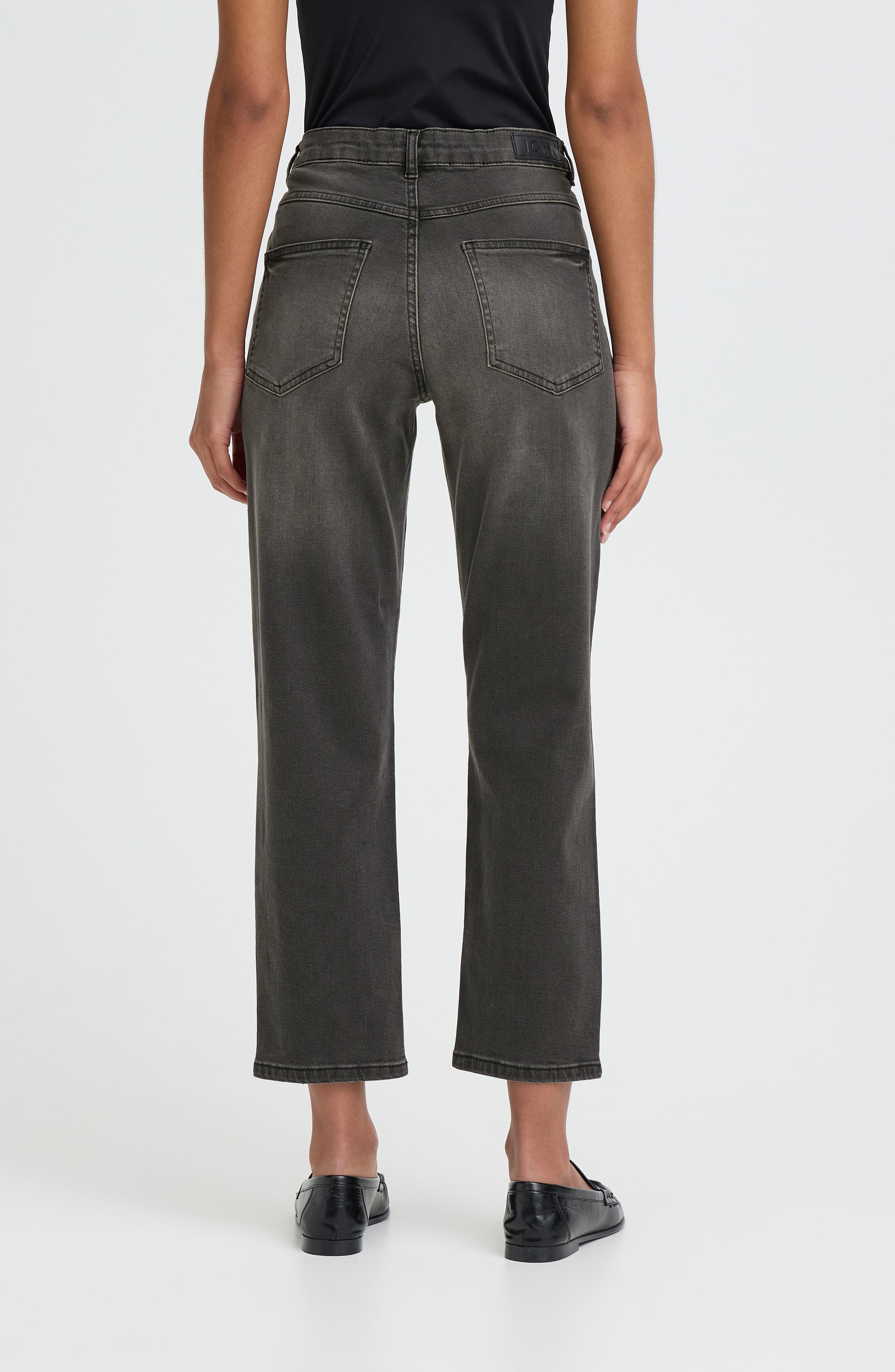 Ankle Straight Jeans - image 4