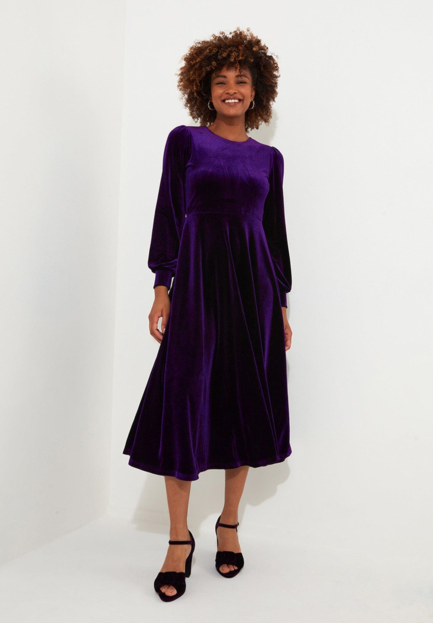 Crew Neck Velvet Midi Dress - image 1