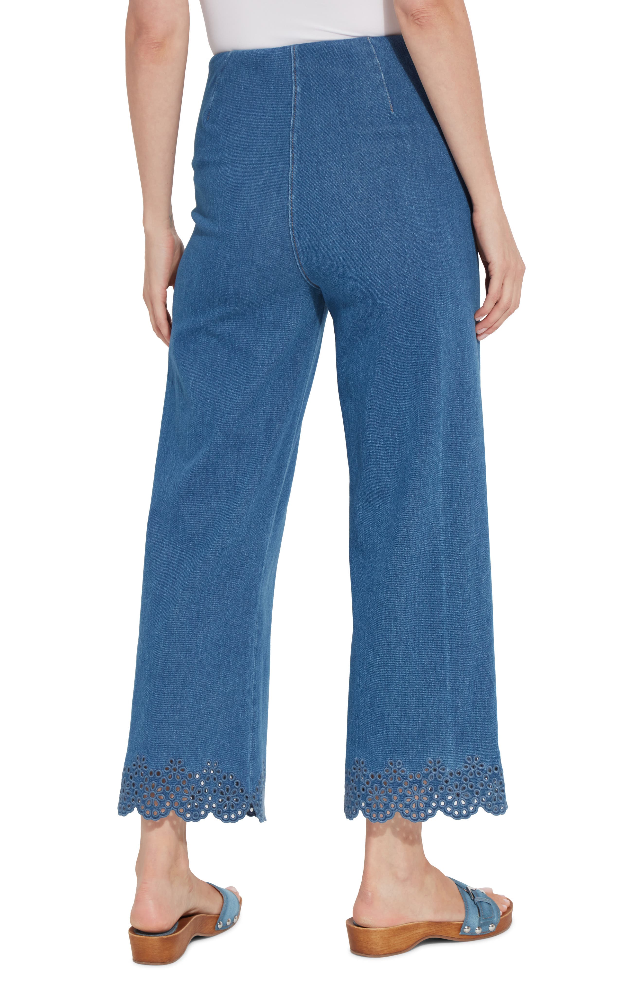 Eyelet Hem Pull-On Crop Wide Leg Knit Jeans - image 2