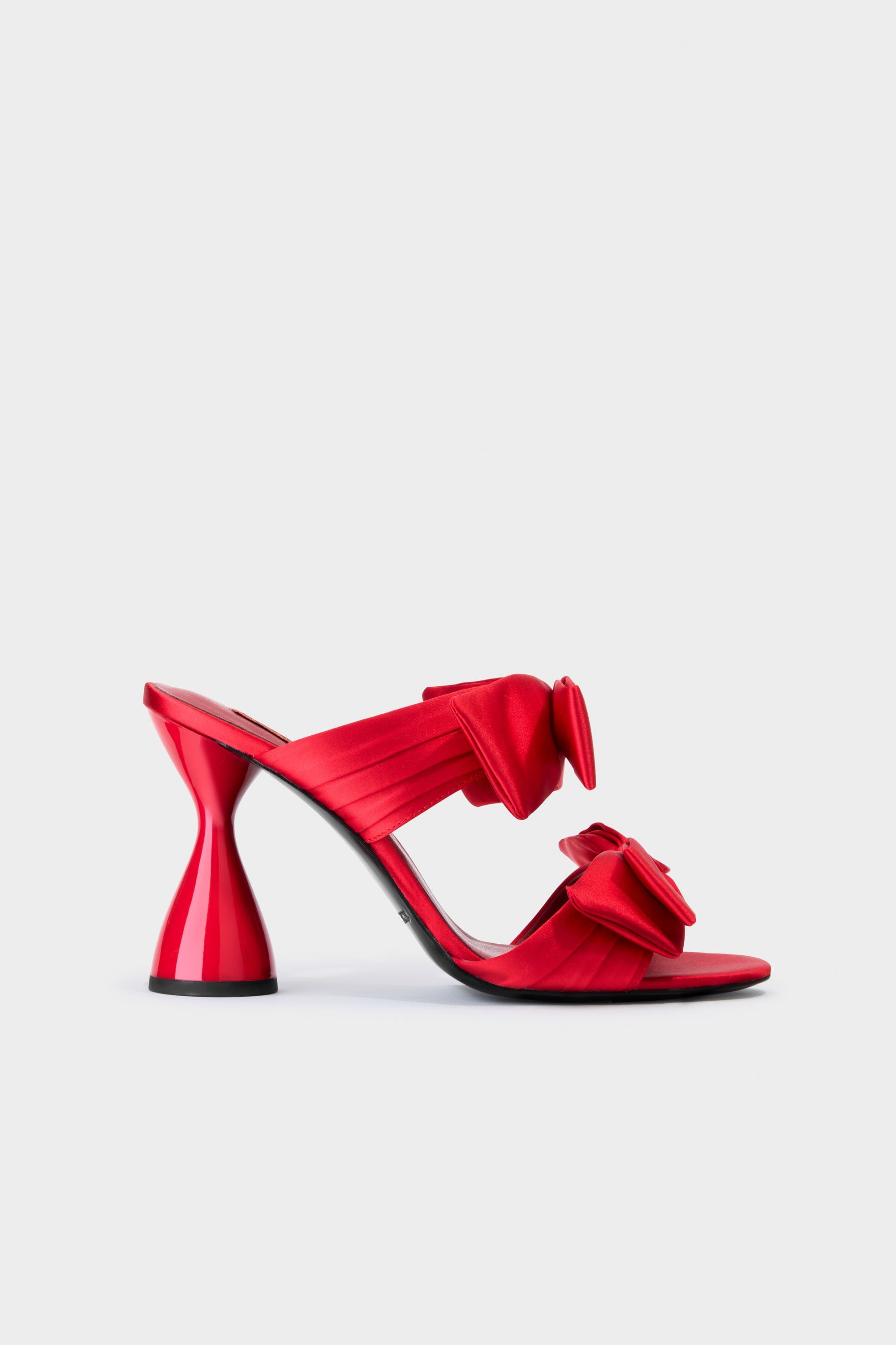 Bow Verner Heel - image 3