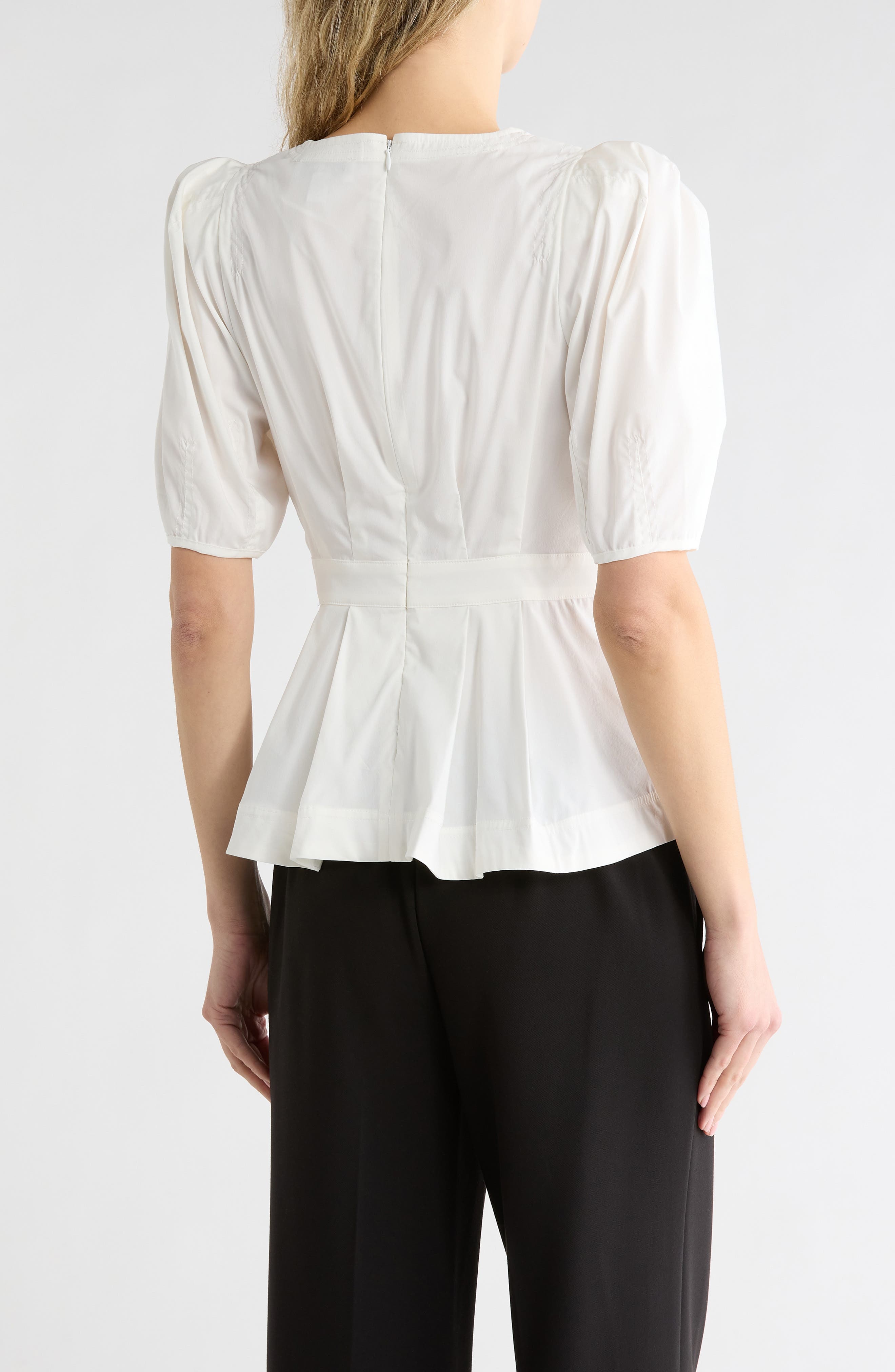 V-Neck Puff Sleeve Top - image 4