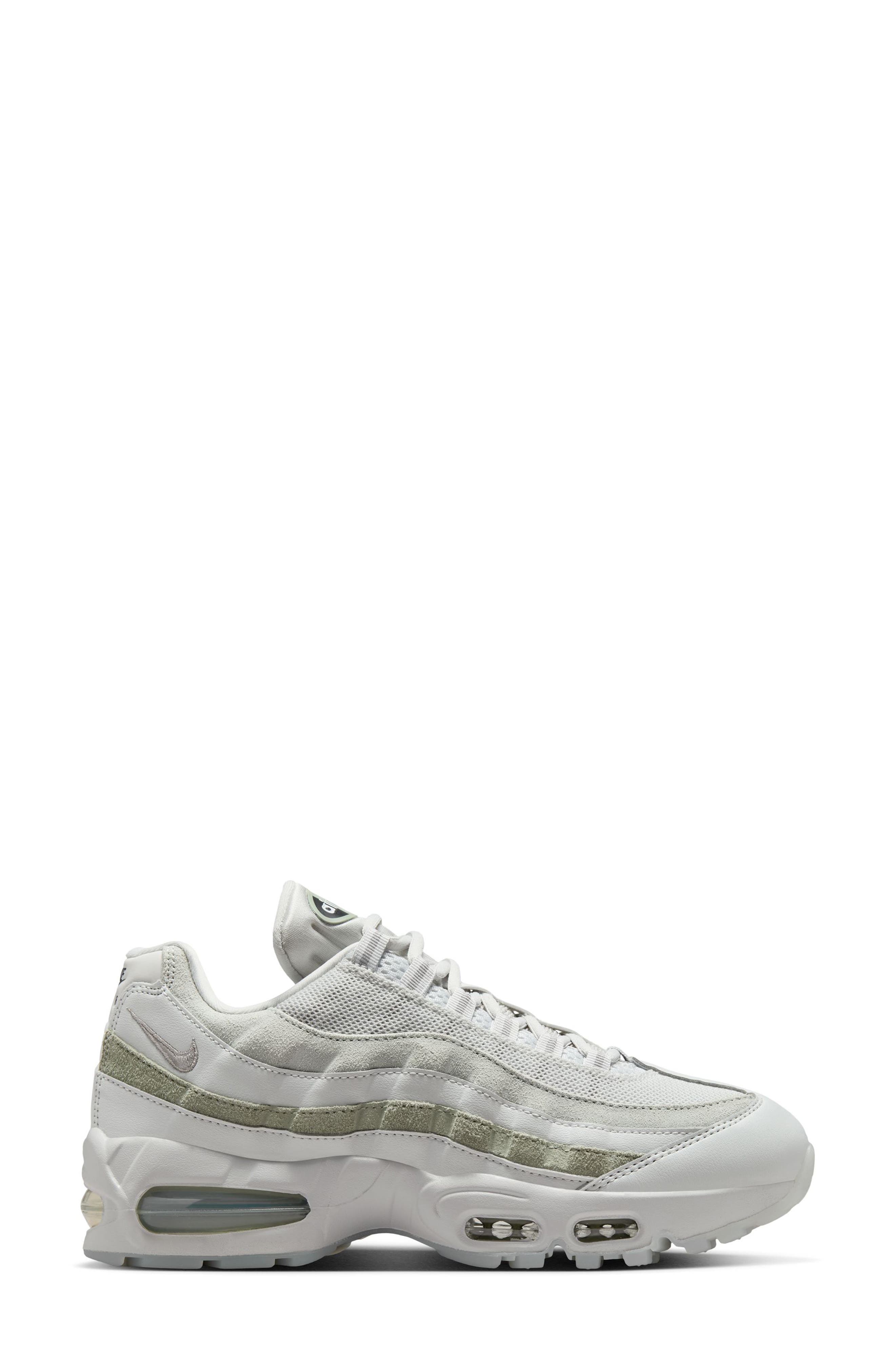Air Max 95 Sneaker - image 2