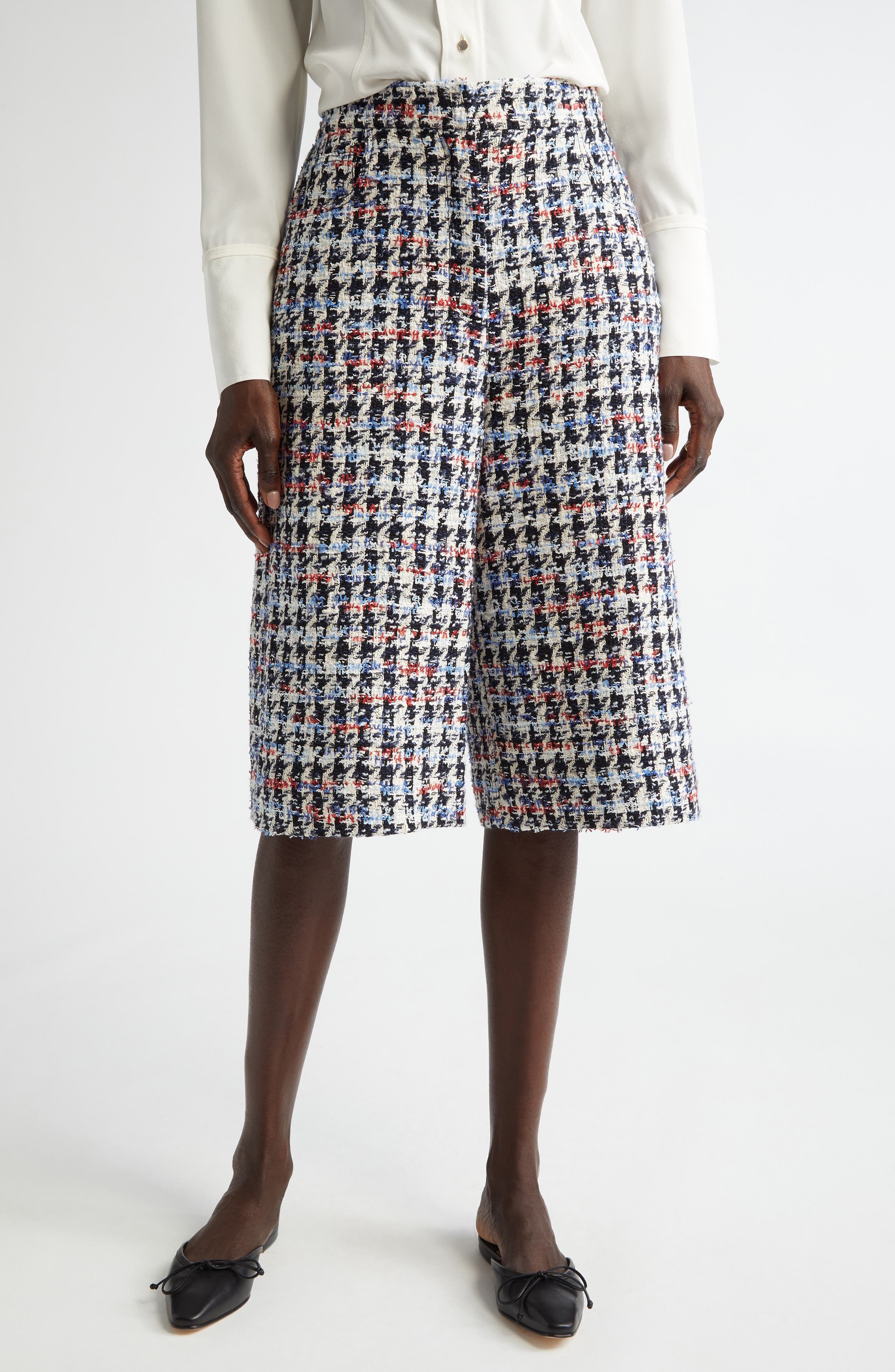 Americana Houndstooth Eyelash Tweed Shorts - image 1
