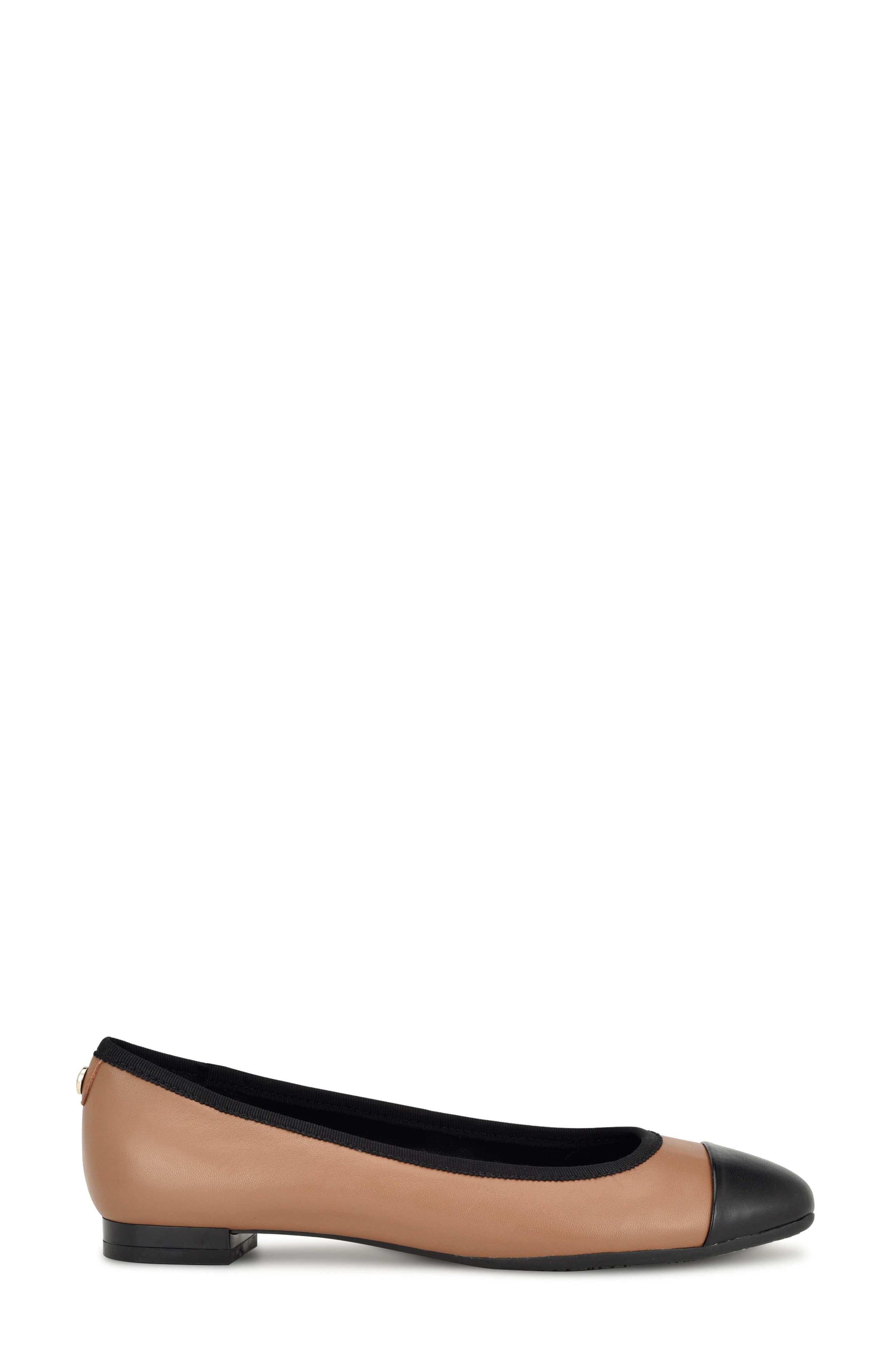 Ollin 9x9 Cap Toe Flat - image 2