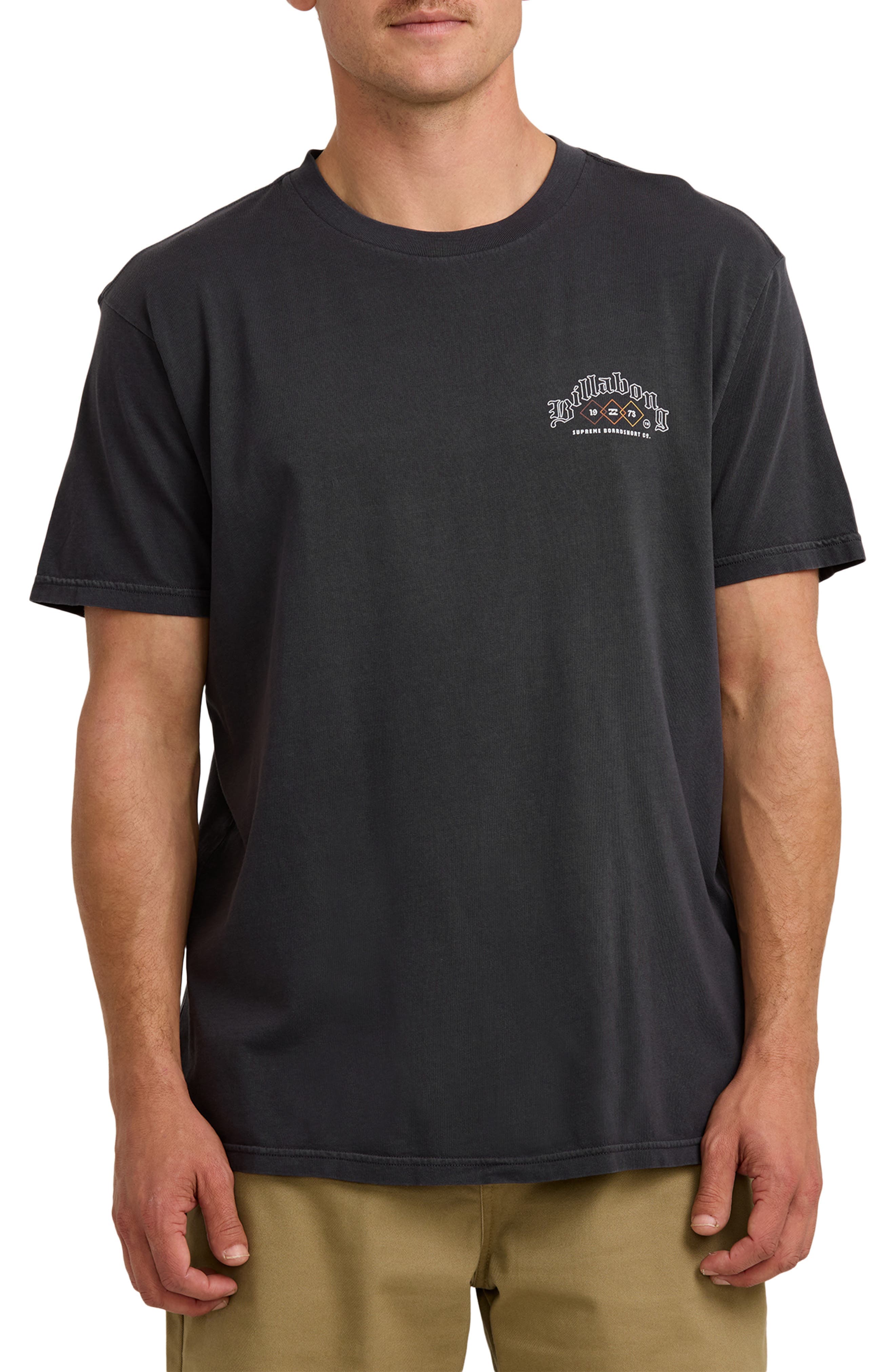 South Runner Premium Short Sleeve Graphic T-Shirt - image 1