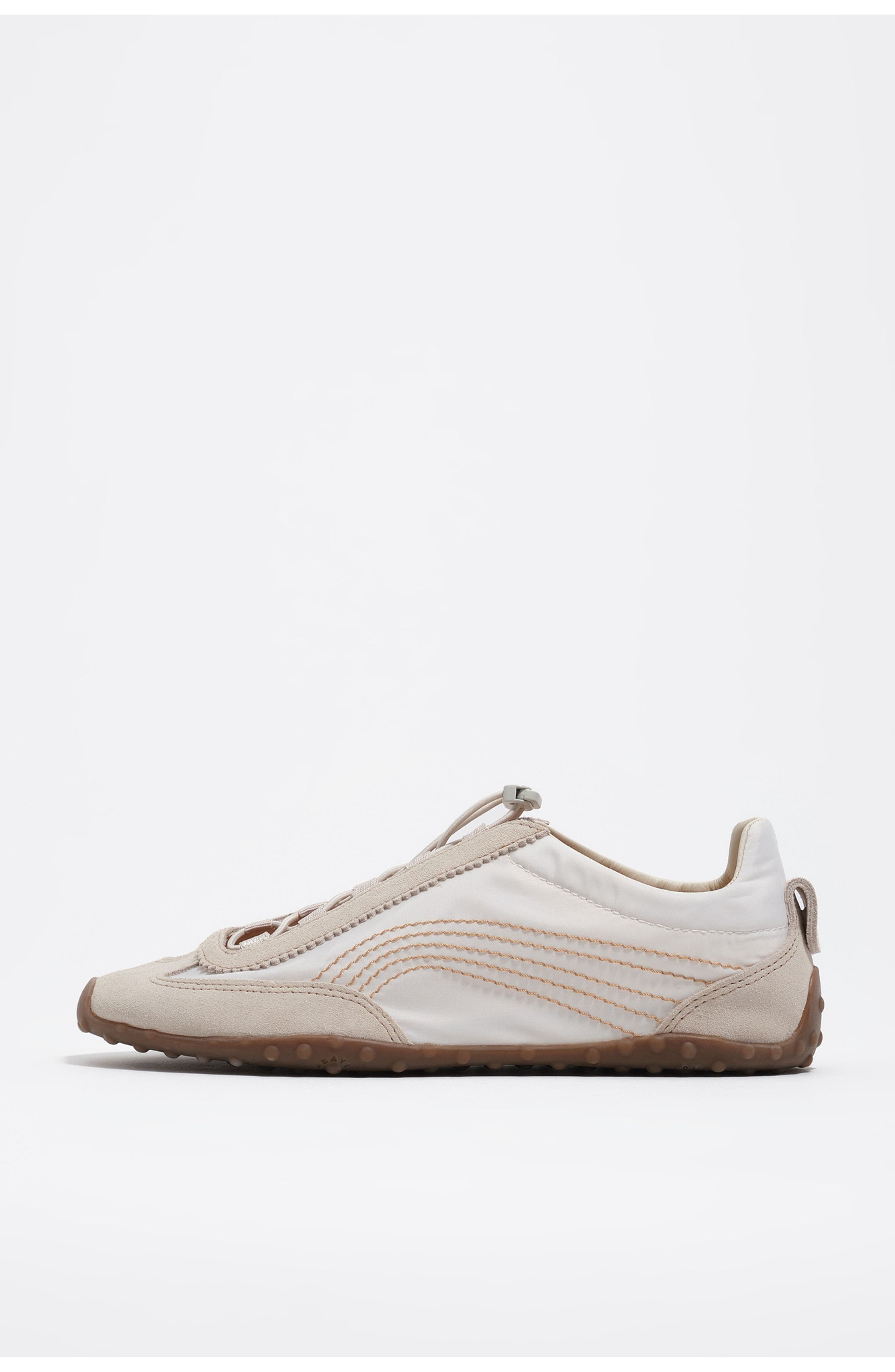 13 28 Ballerina Sneaker - image 1