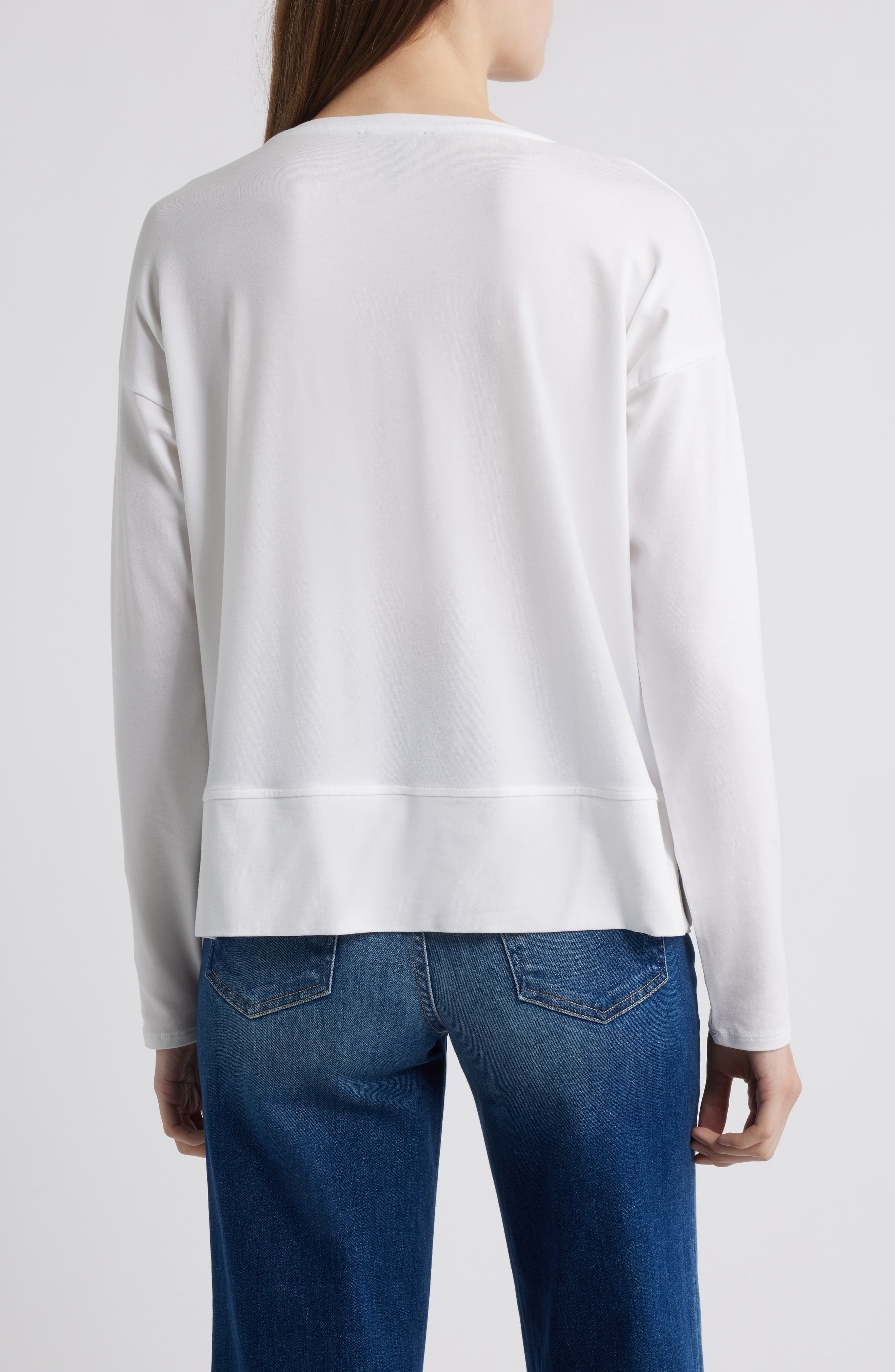 V-Neck Long Sleeve Box T-Shirt - image 2
