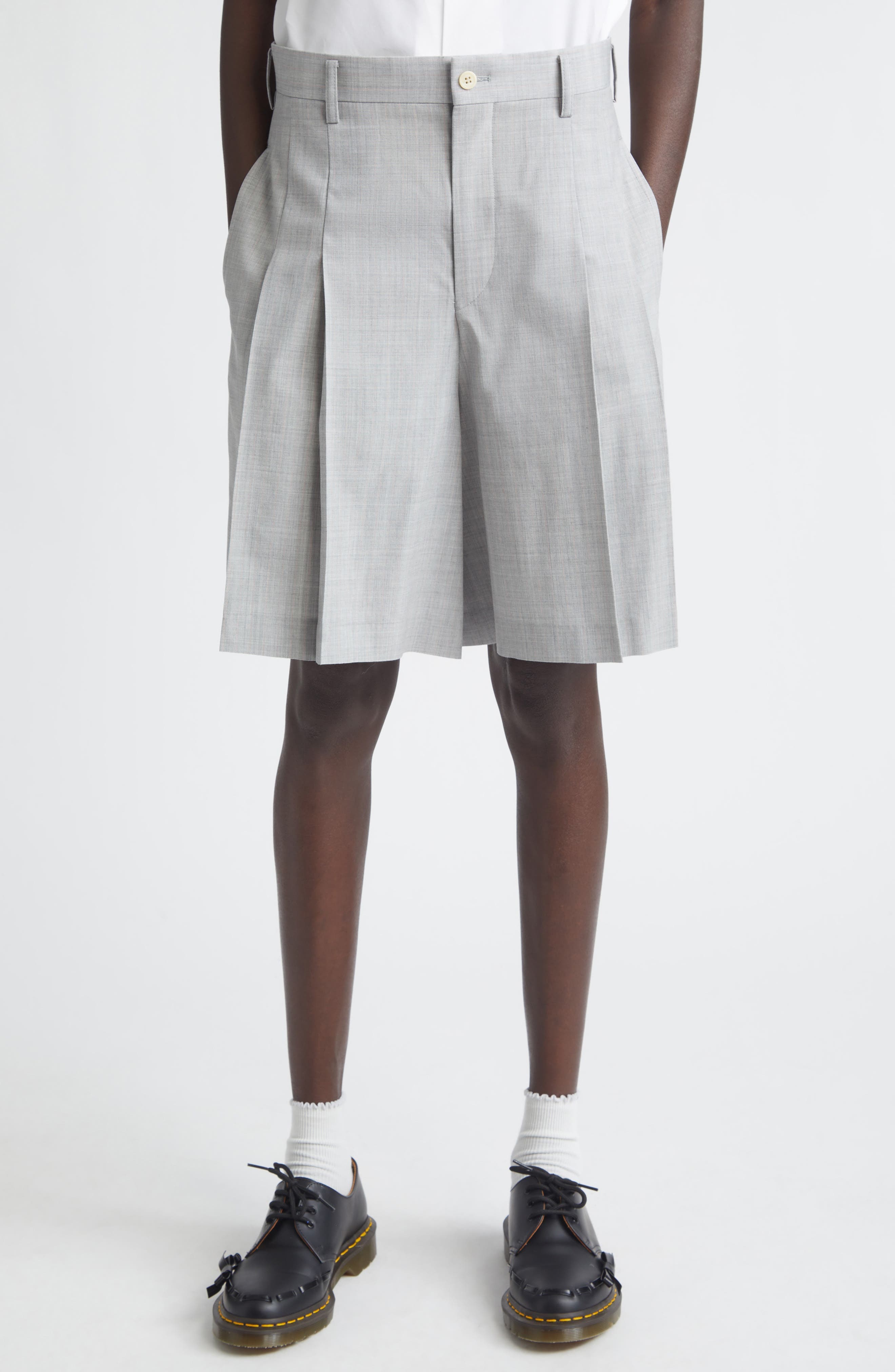Pleated Yarn Dyed Tropical Wool Shorts - image 1