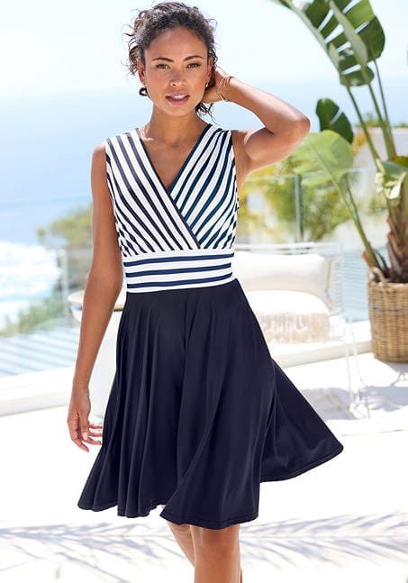 Women's Sleeveless Wrap Look Dress - image 2