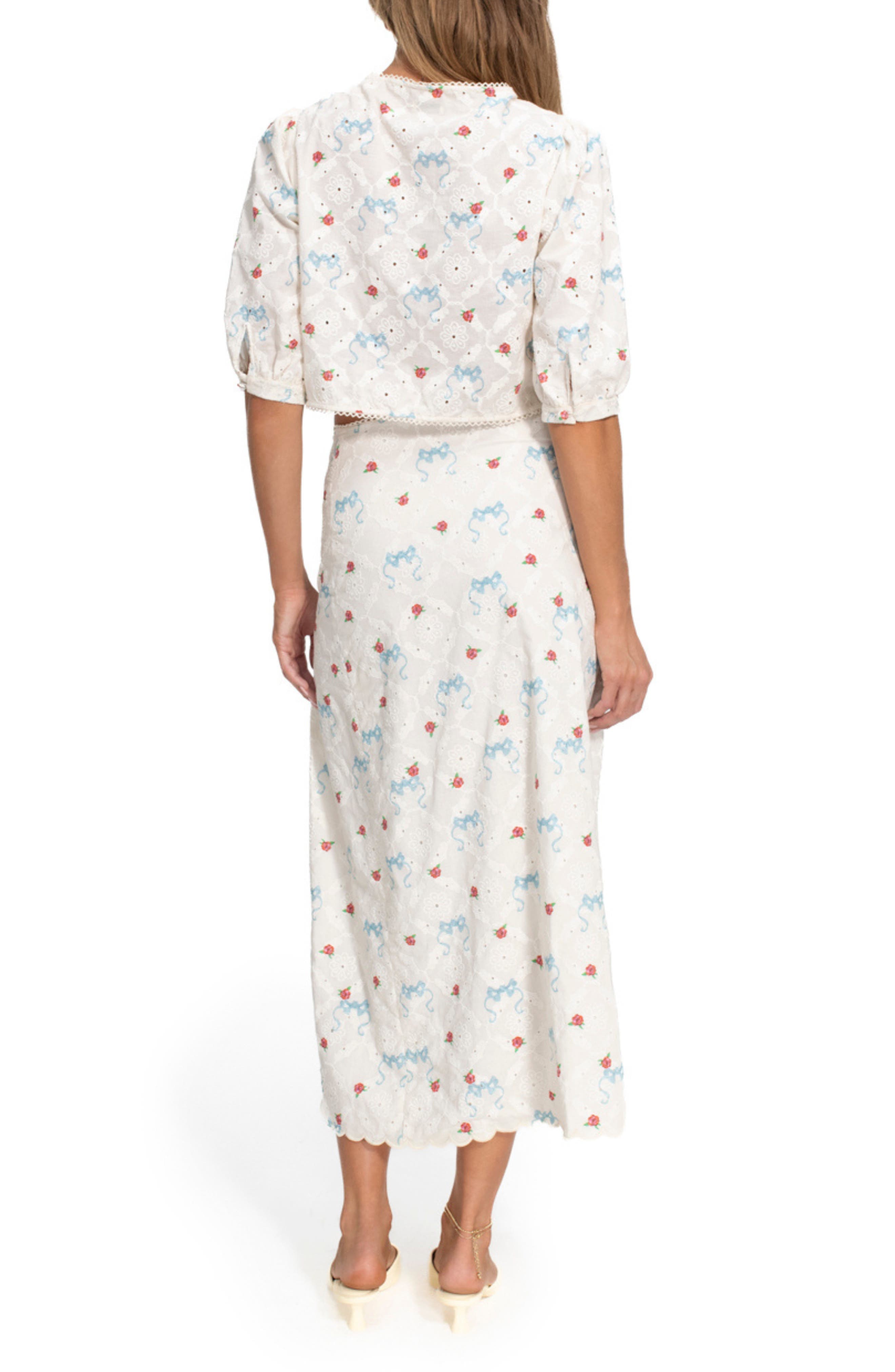 Cherish Salen Tie Front Crop Top - image 2