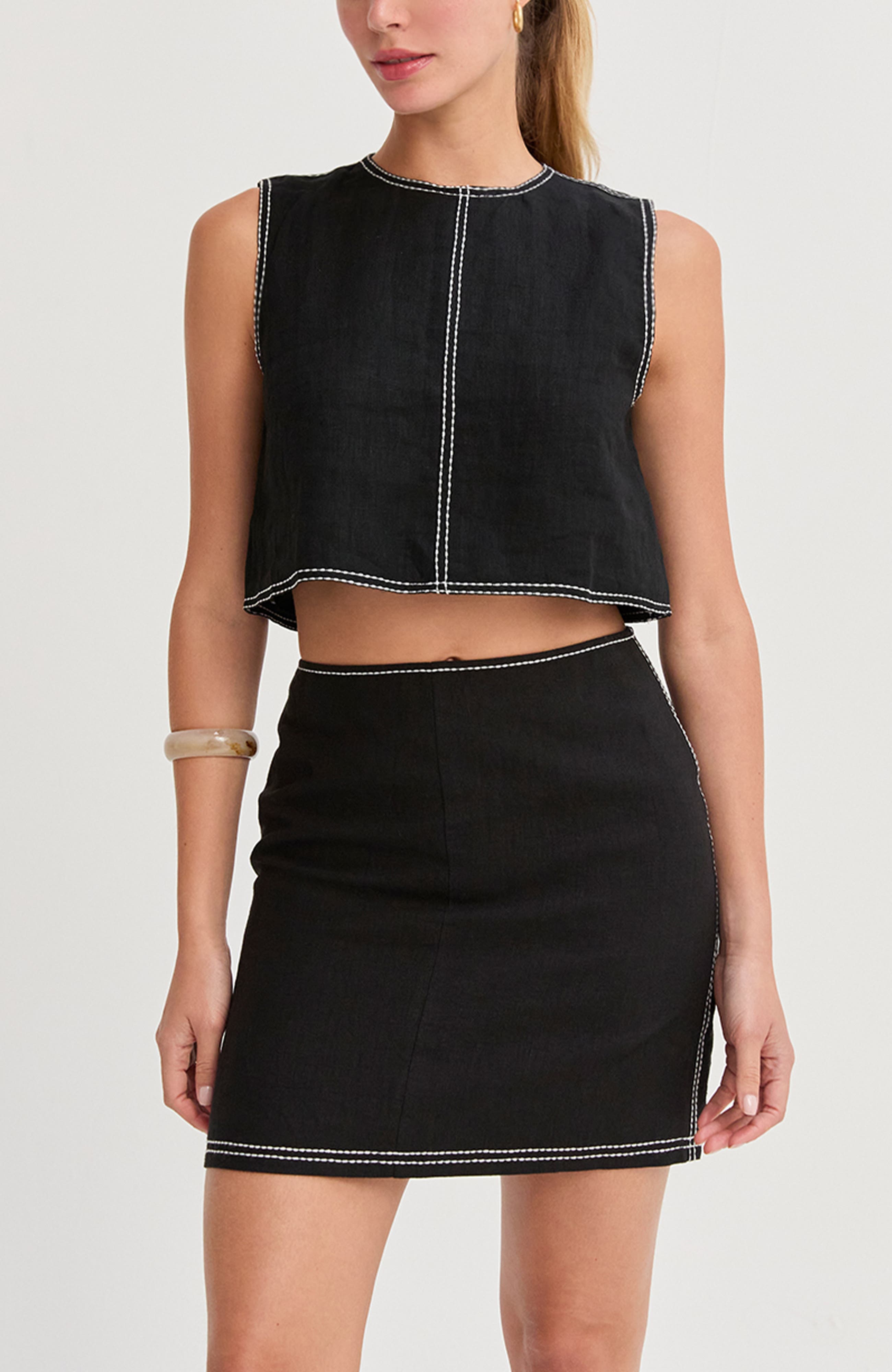 Embroidered Contrast Stitch Linen Mini Skirt - image 2
