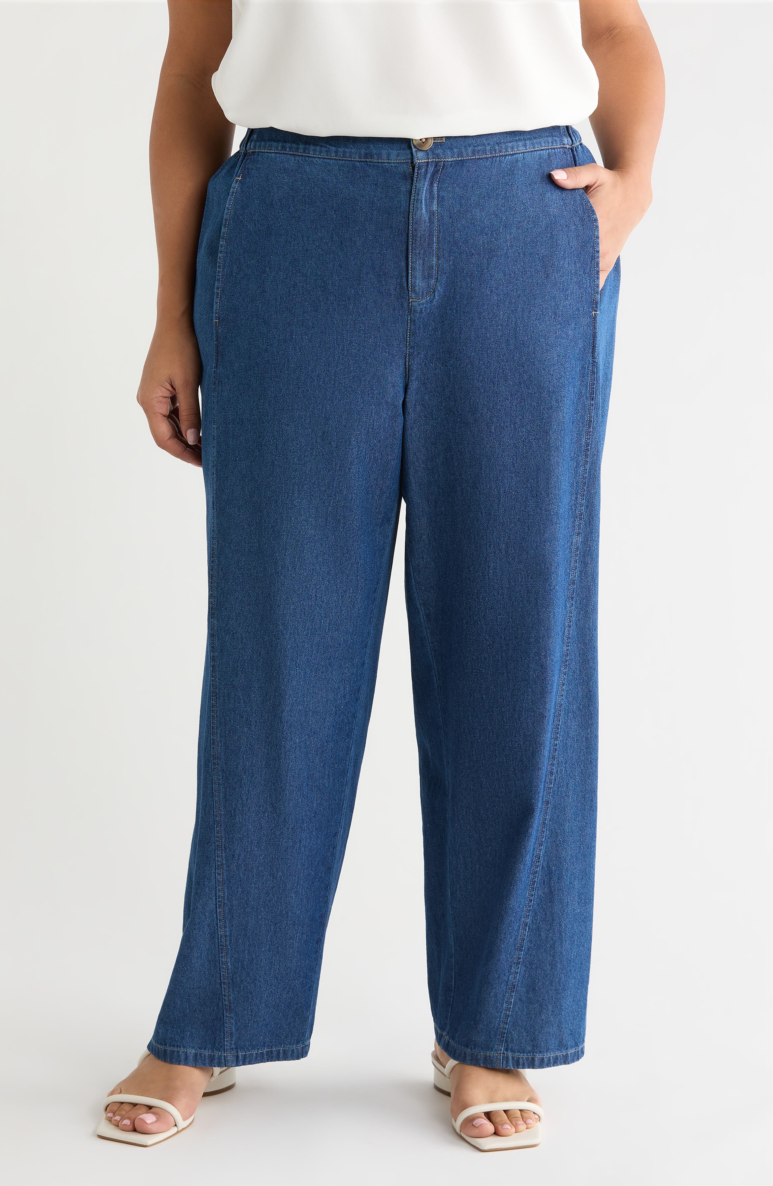 Curved Seam Ankle Jeans - image 1