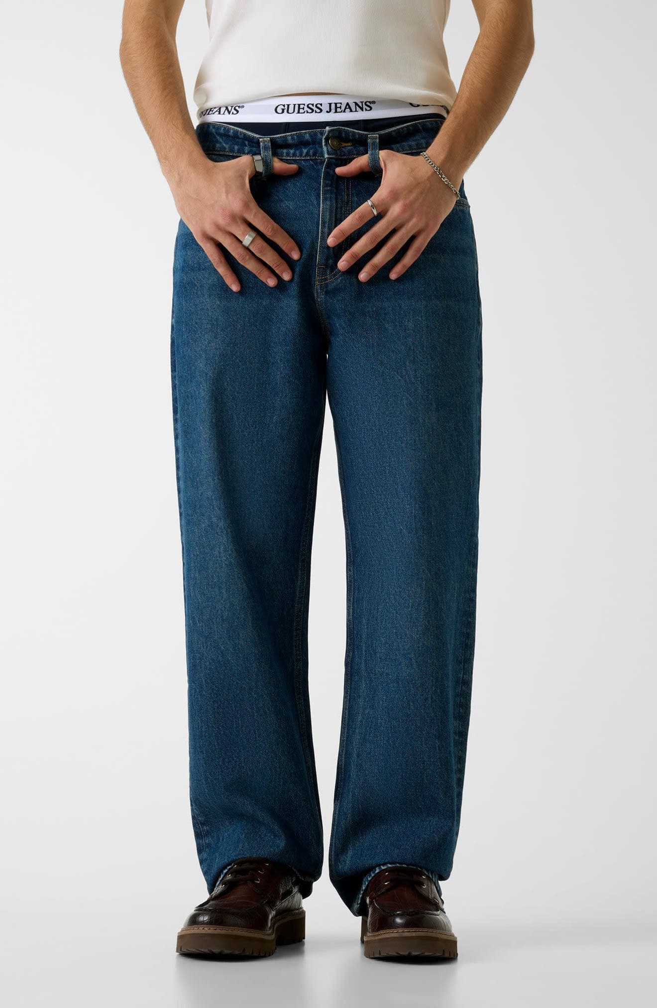 G18 Relaxed Straight Leg Jeans - image 1
