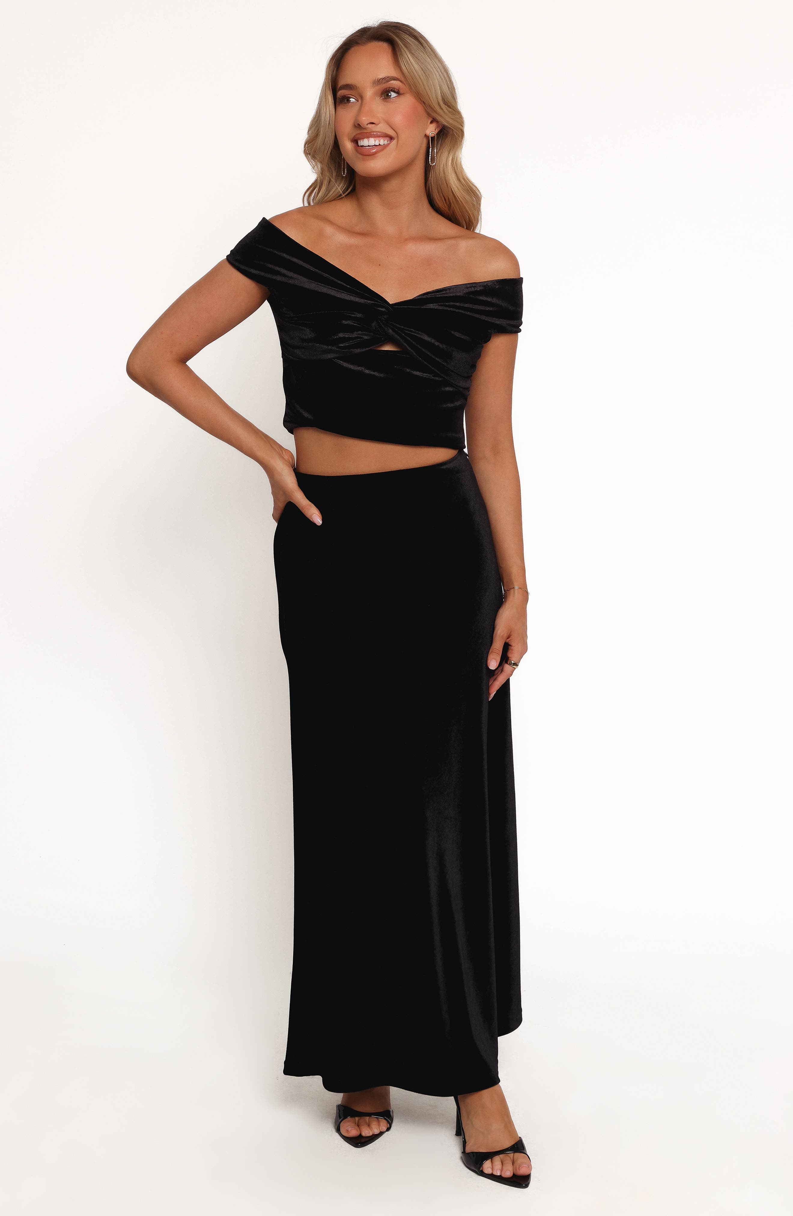 Suri Velvet Maxi Skirt - image 2