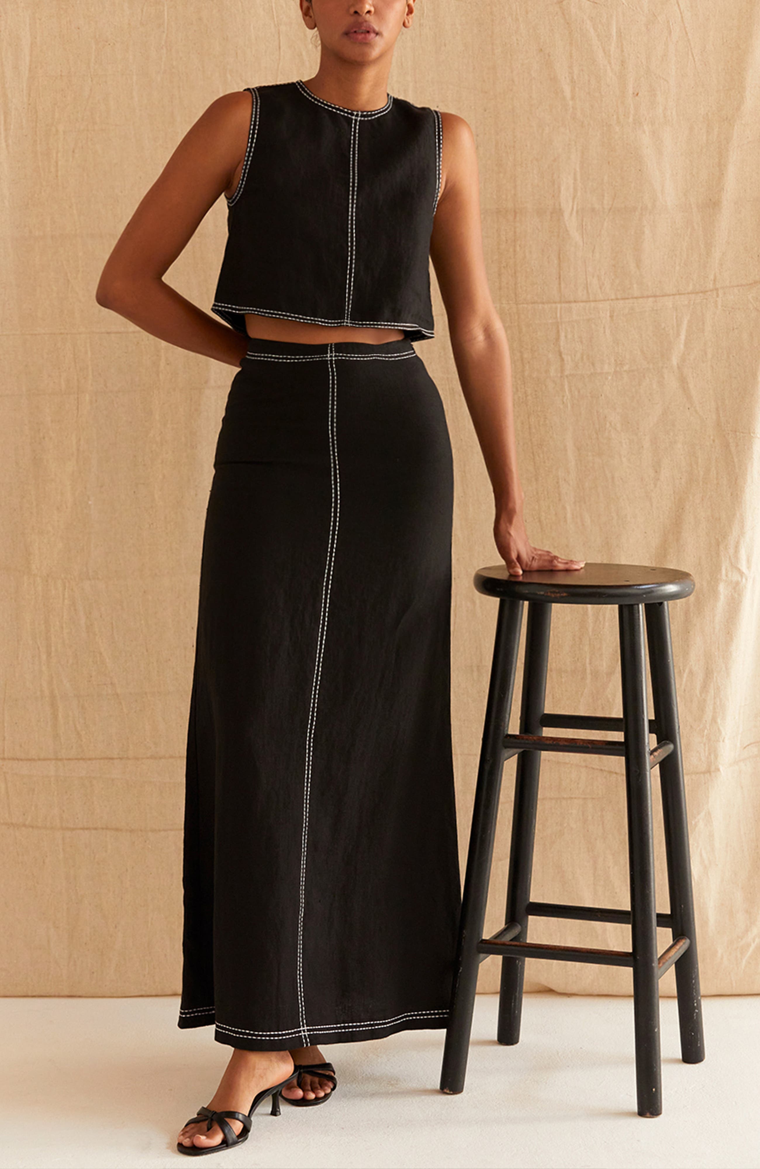 Embroidered Contrast Stitch Linen Maxi Skirt - image 2