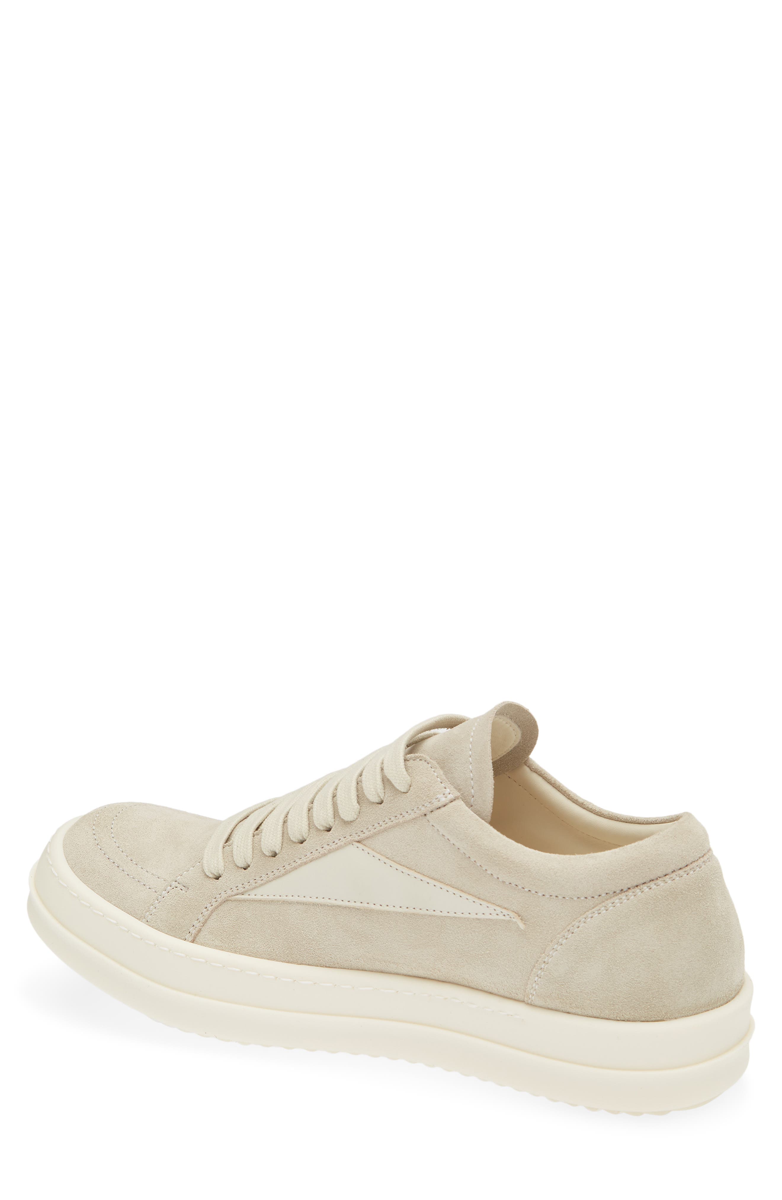 Vintage Sneaker - image 2