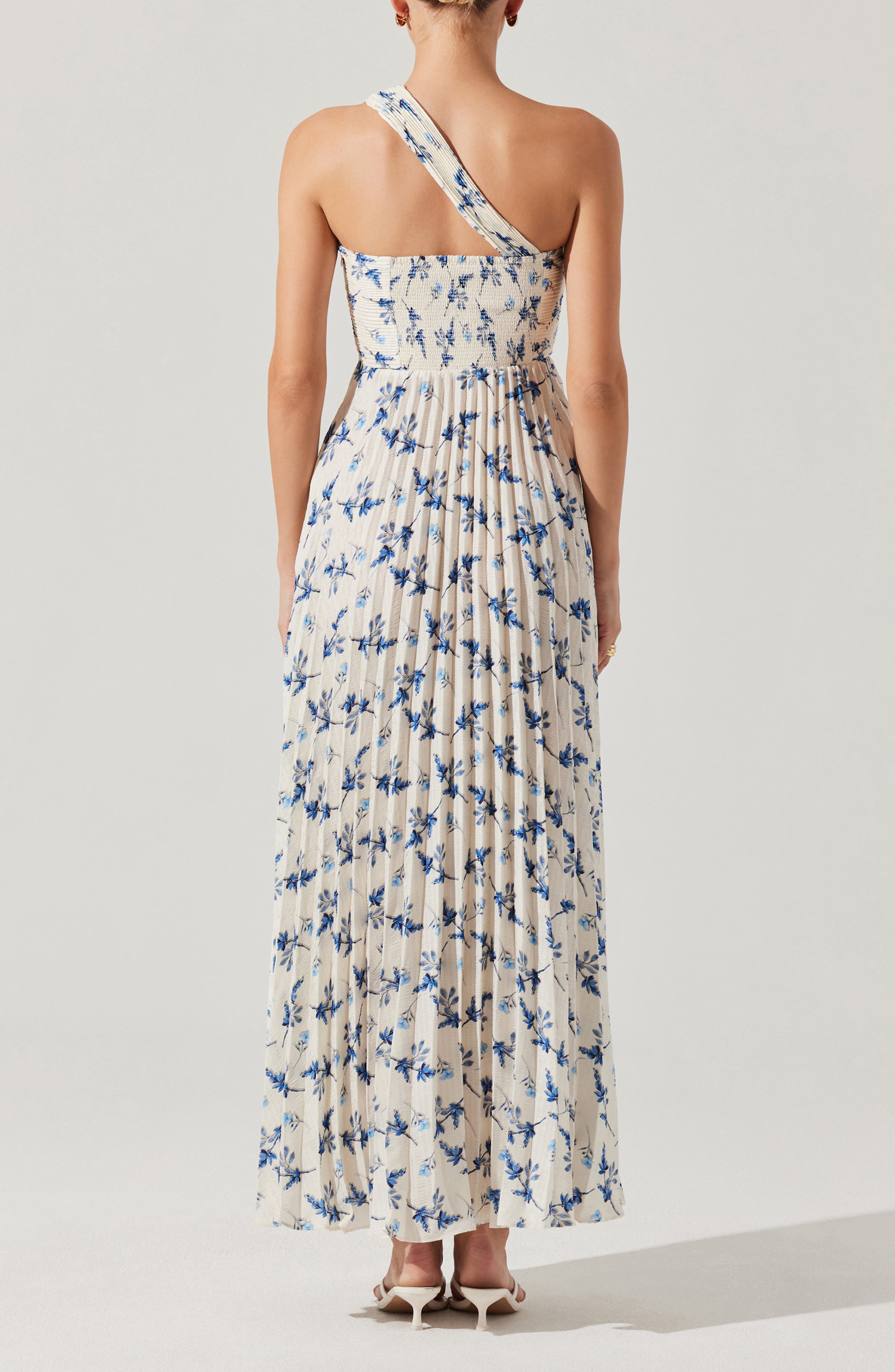 Rasya Floral Pleated One-Shoulder Maxi Dress - image 2