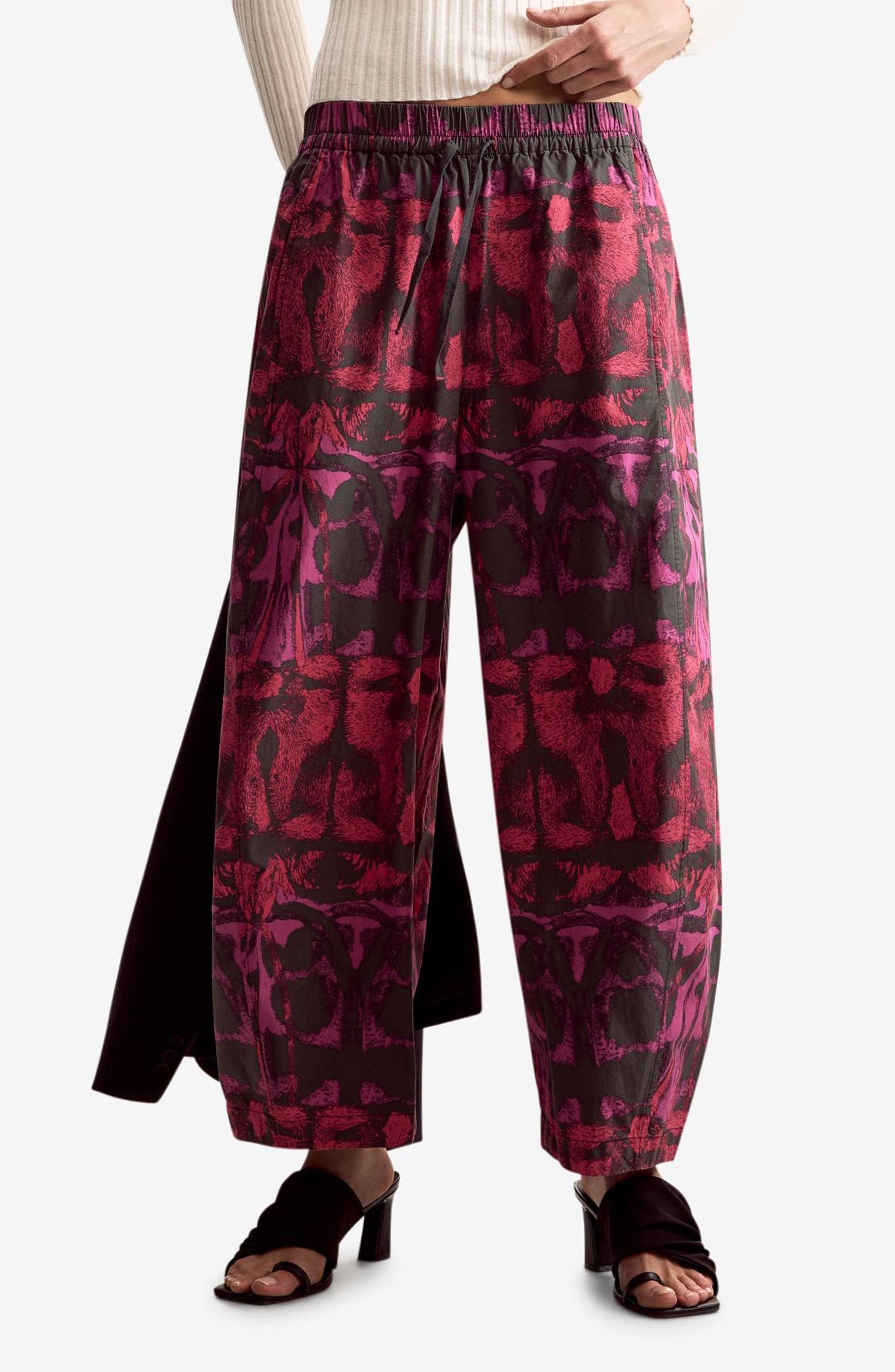 Abstract Print Wide Leg Pants - image 1