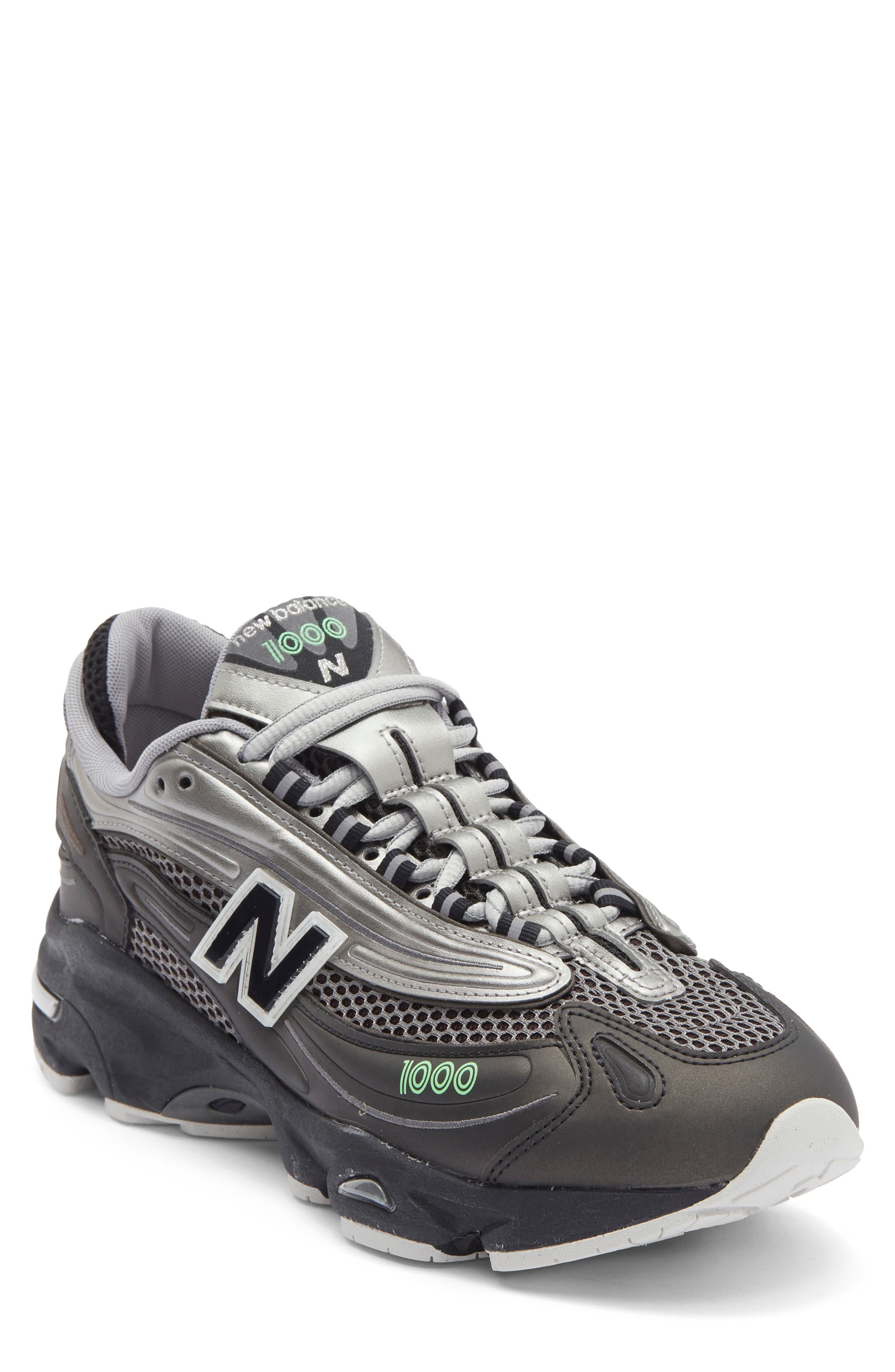 1000 Sneaker - image 1